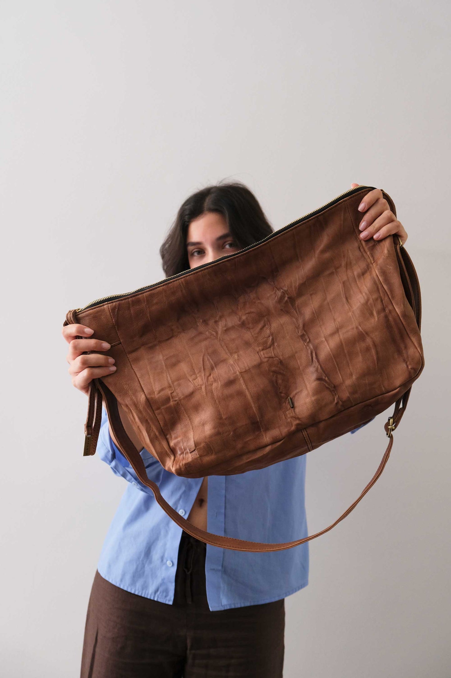 Chicca hobo bag in morbida nappa lomé cioccolato - Made in Italy -