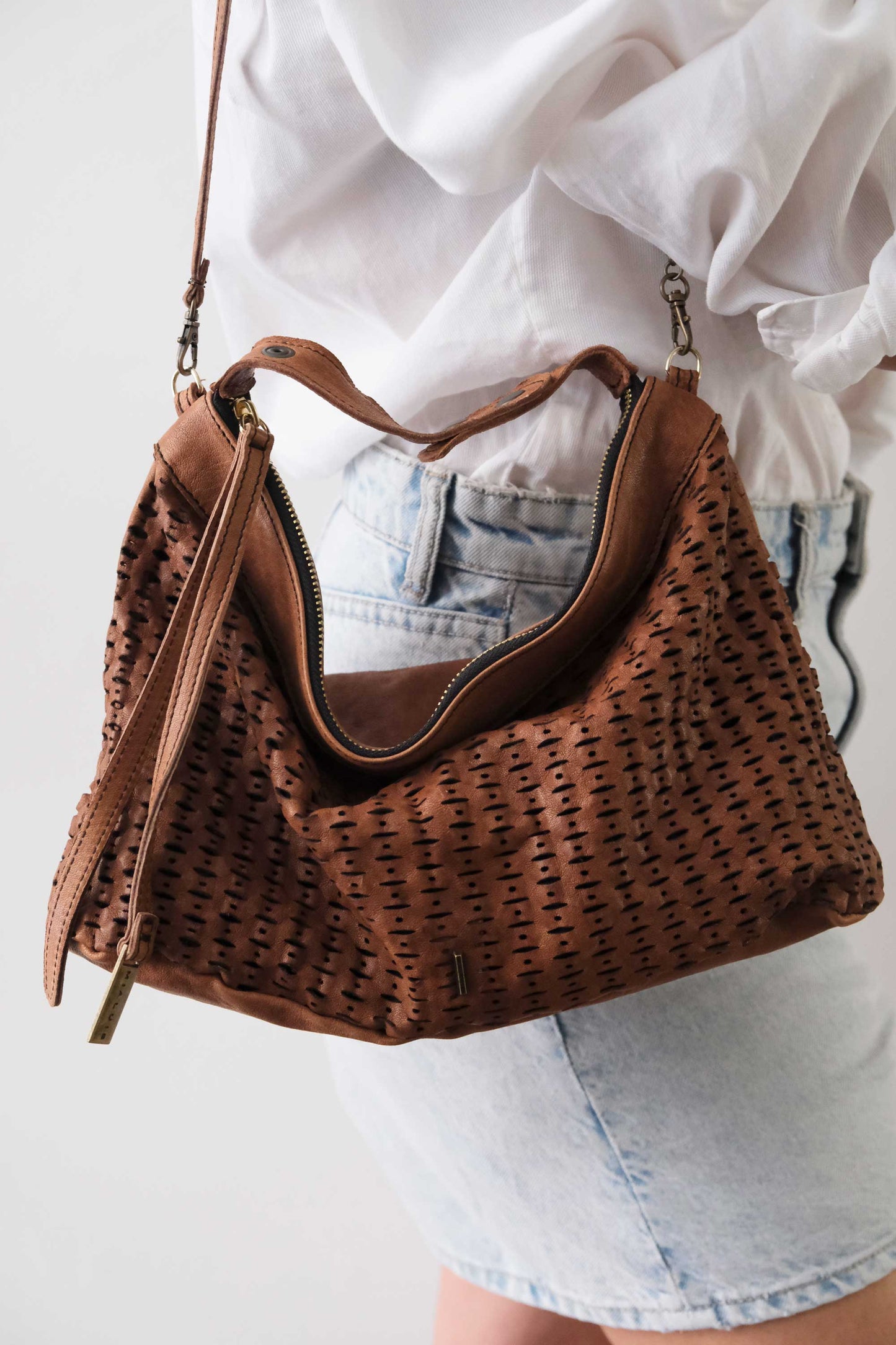 Chicca Media hobo bag in chocolate perforated giunco nappa - Made in Italy -