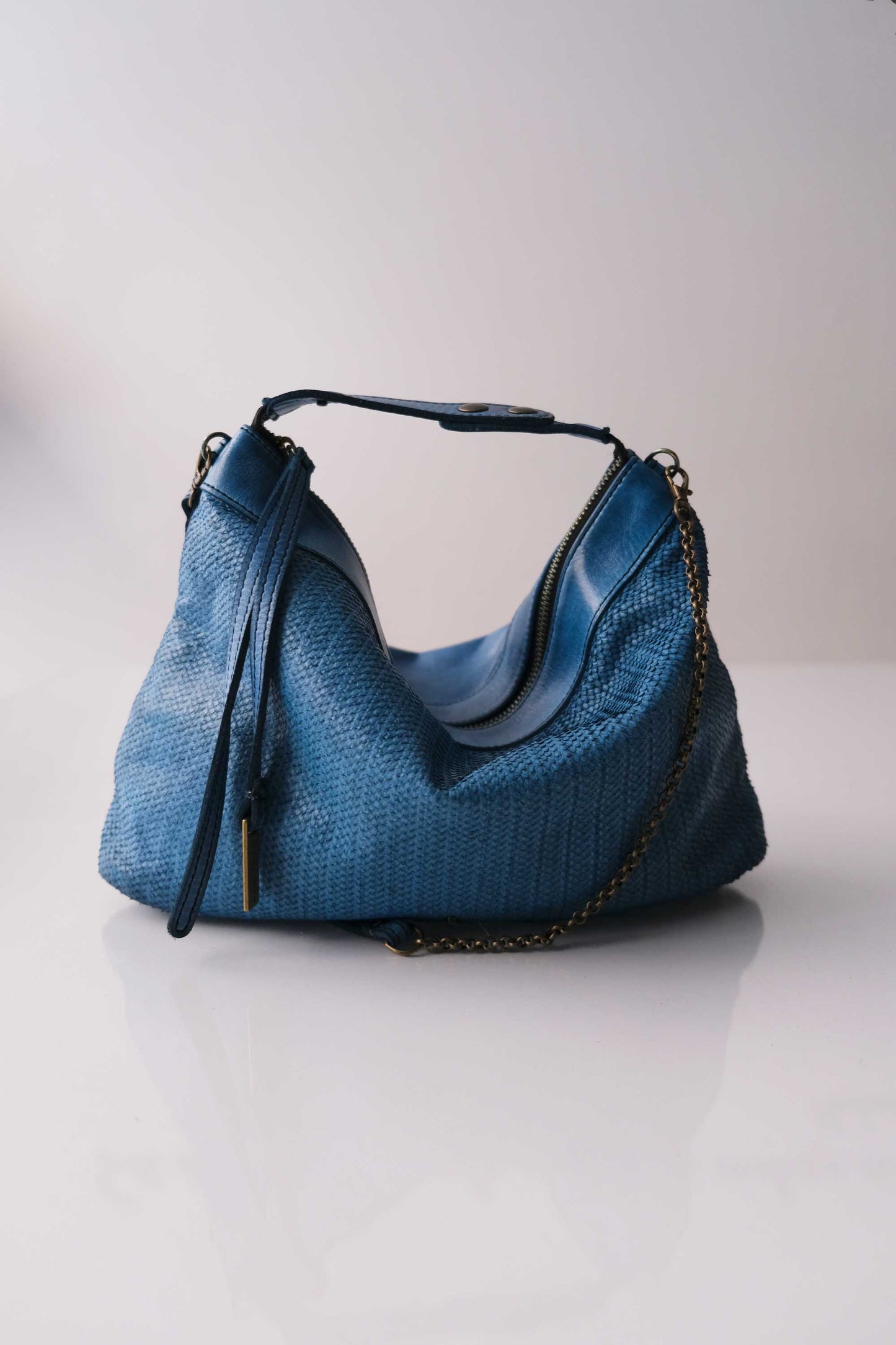 Chicca Media hobo bag in pelle ottanio turner wips - Made in Italy -
