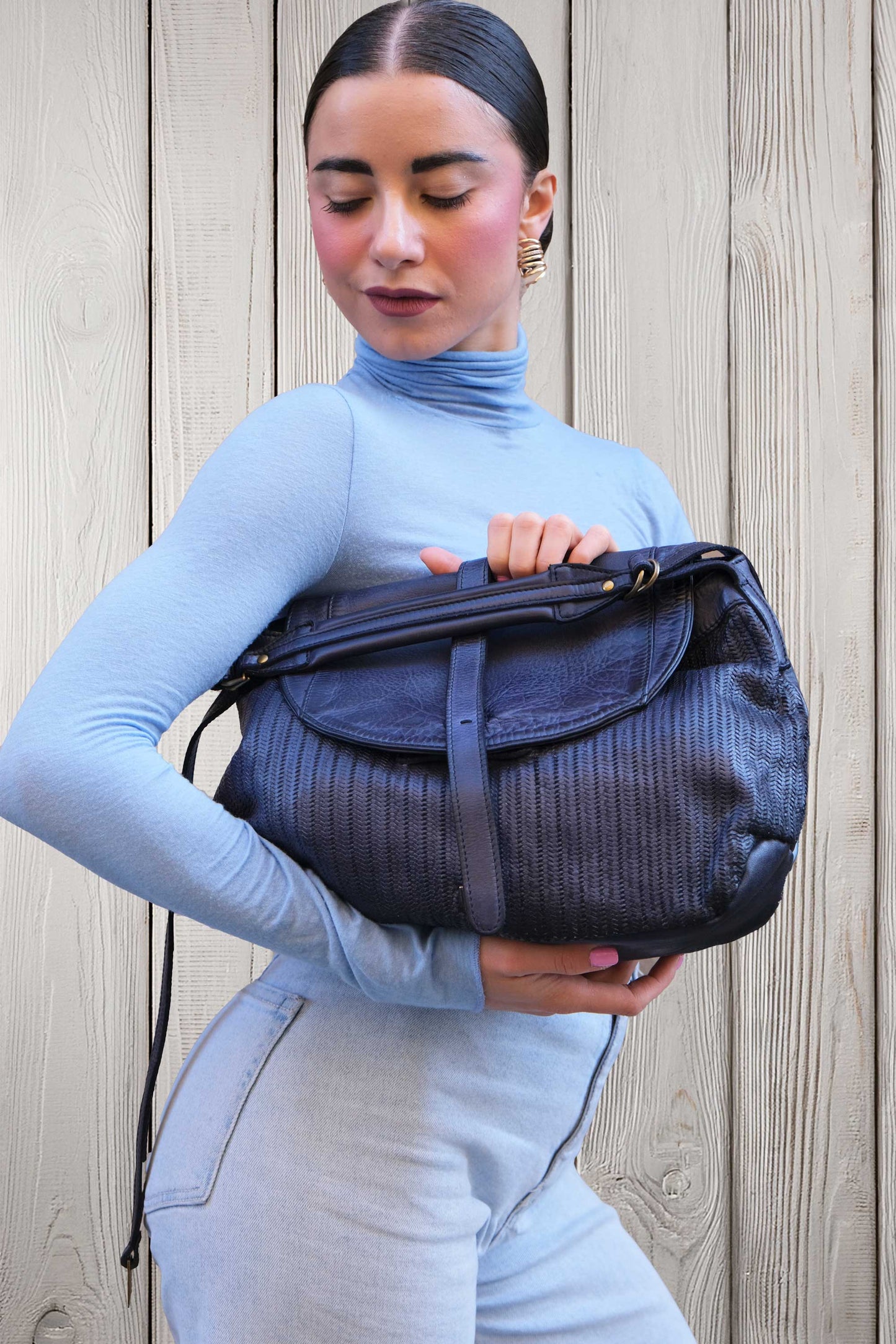 Do saddle bag in cobalt turner calf soft leather - Made in Italy -