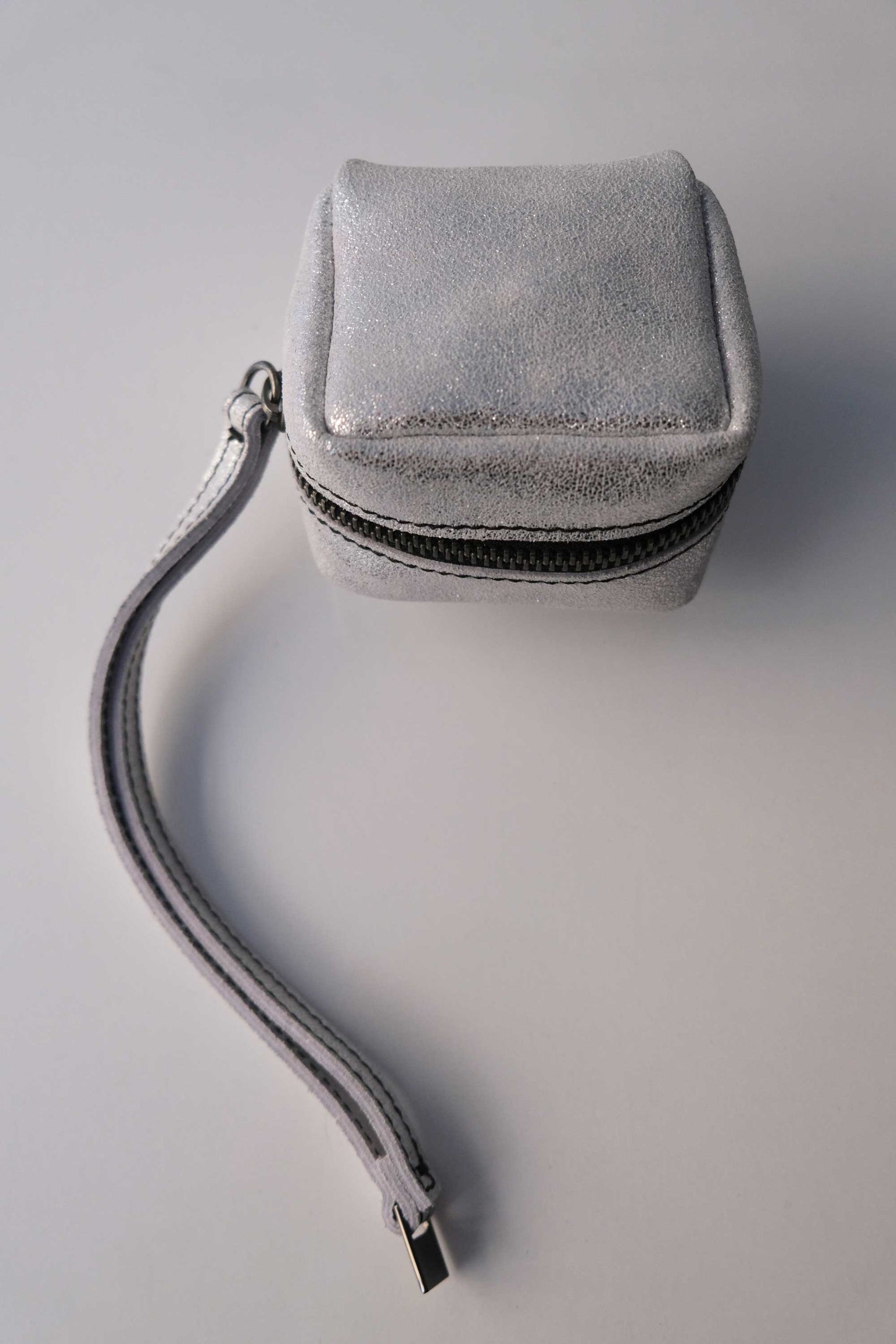 Dream box mini pochette in silver soft leather