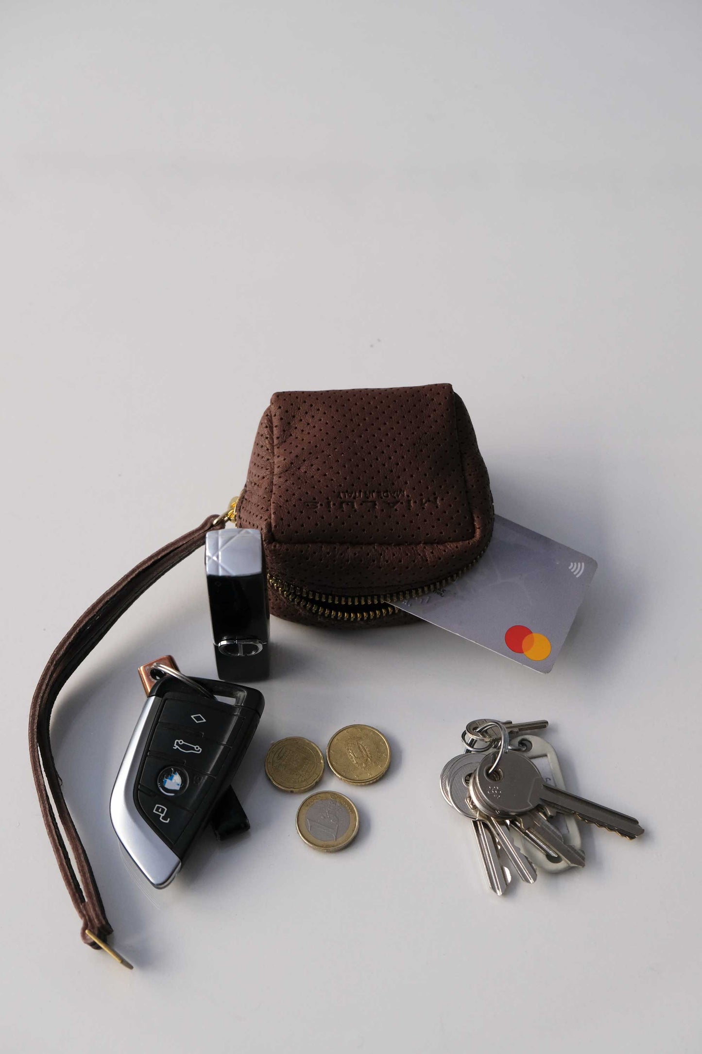 Dream box mini pochette in nappa forata cioccolato - Made in Italy -