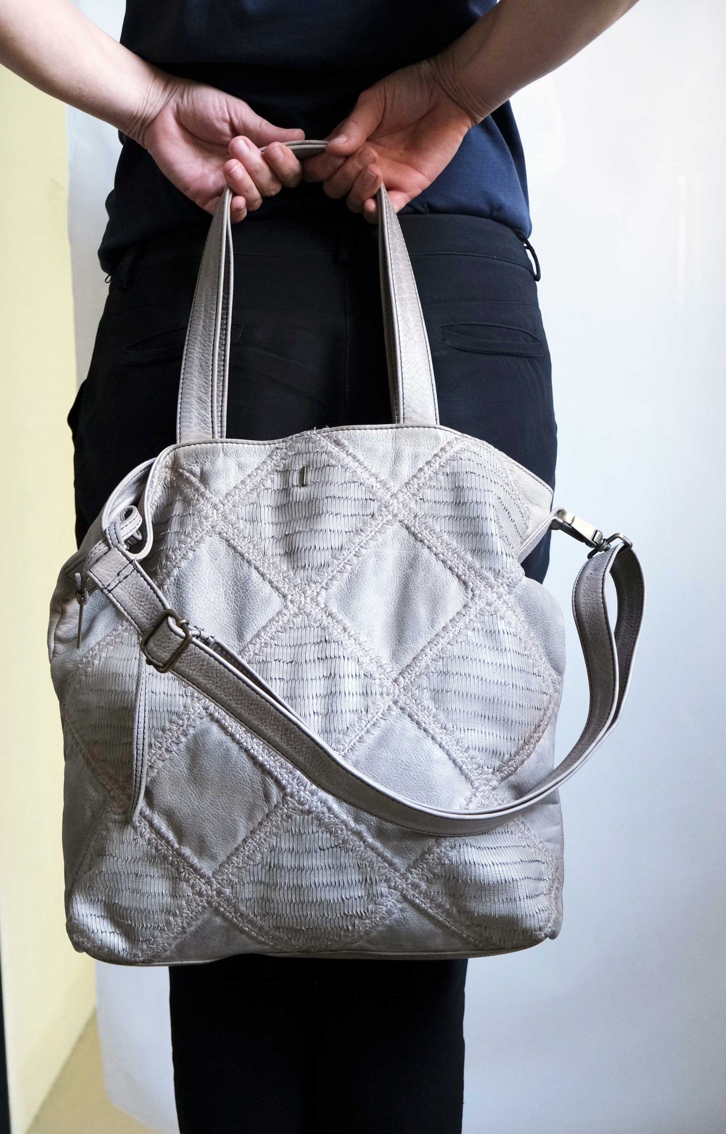 Sofi tote bag in Turner leather