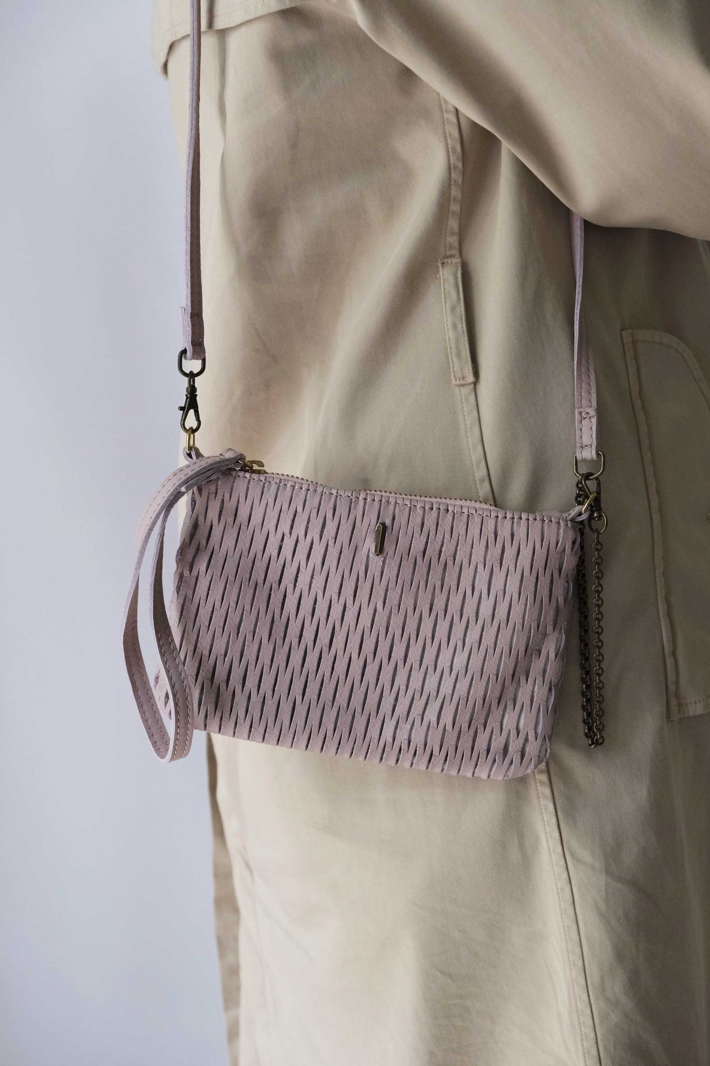 Tina pochette in orchid perforated leather