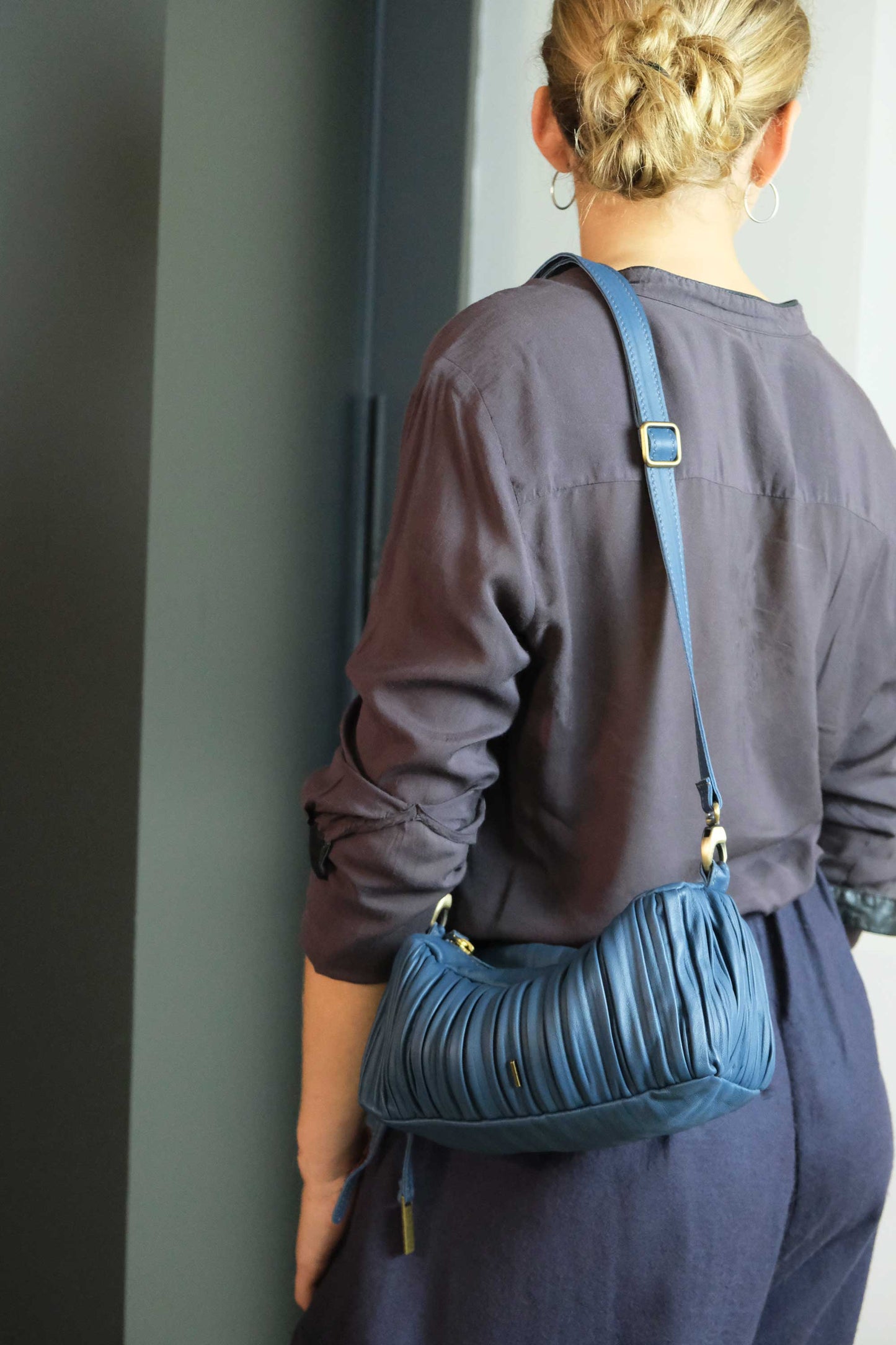 Bobo mini in denim pleated leather