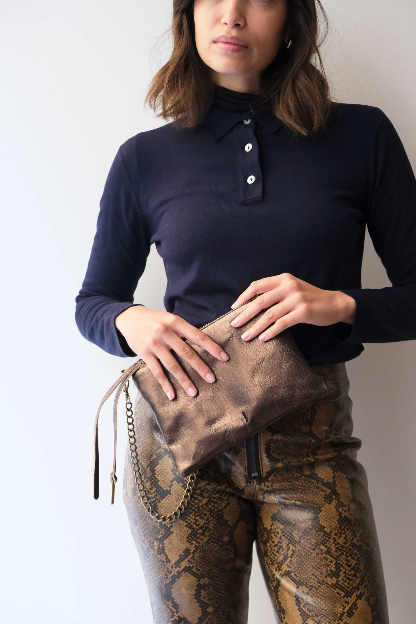 Mikin pochette laminata bronzo - Made in Italy -