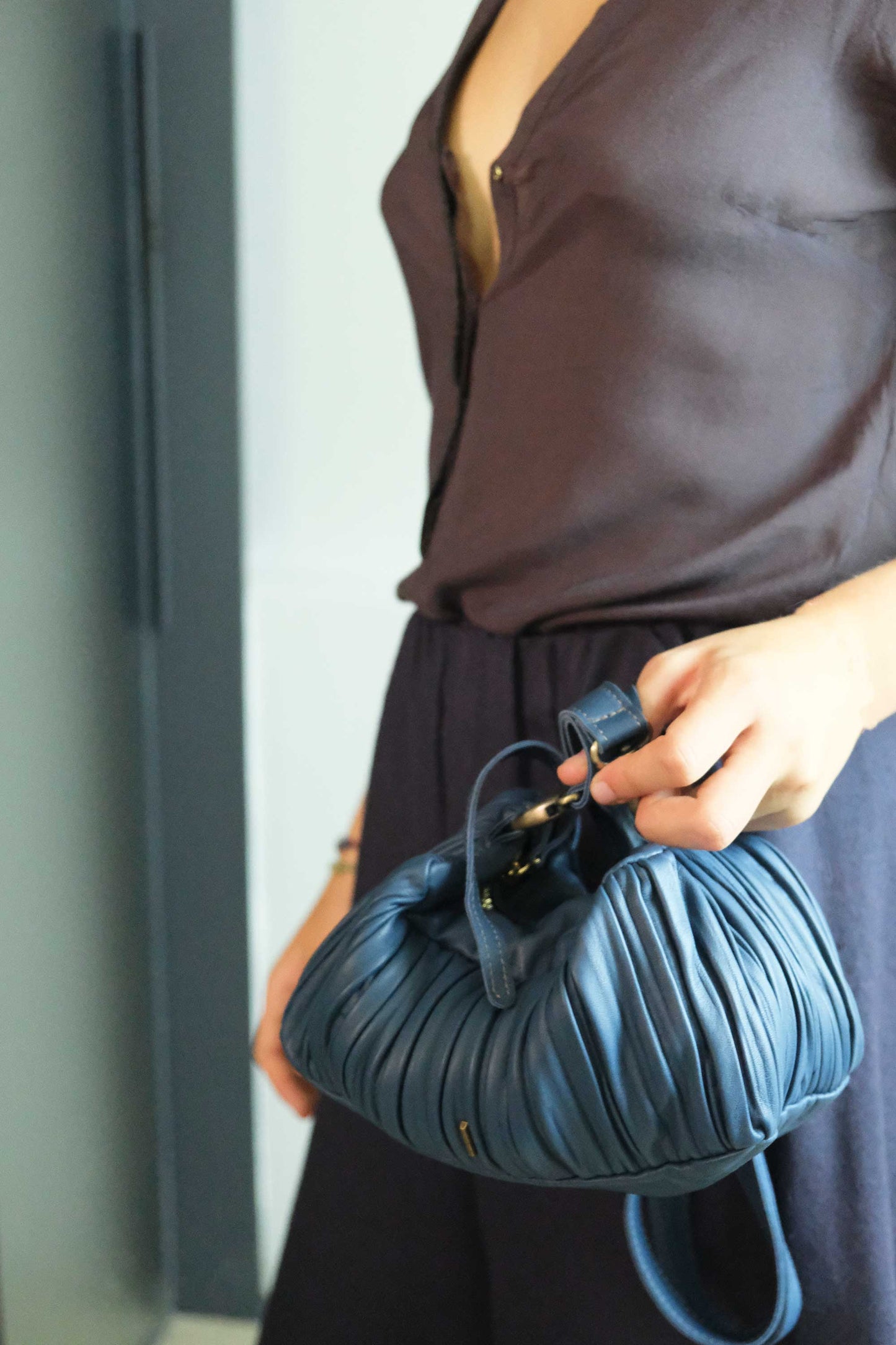Bobo mini in denim pleated leather