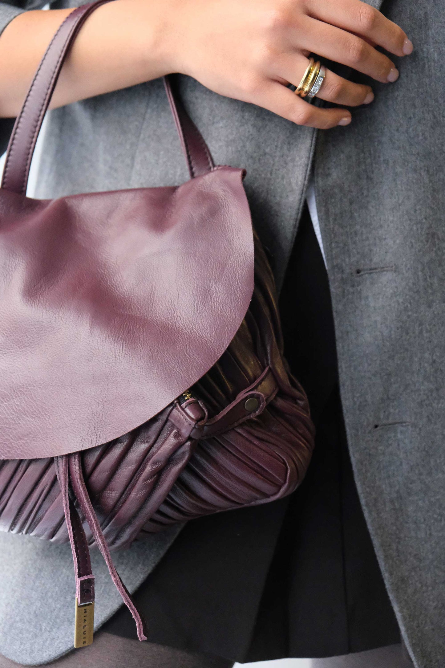 Minu in pleated plum colour leather - Made in Italy -