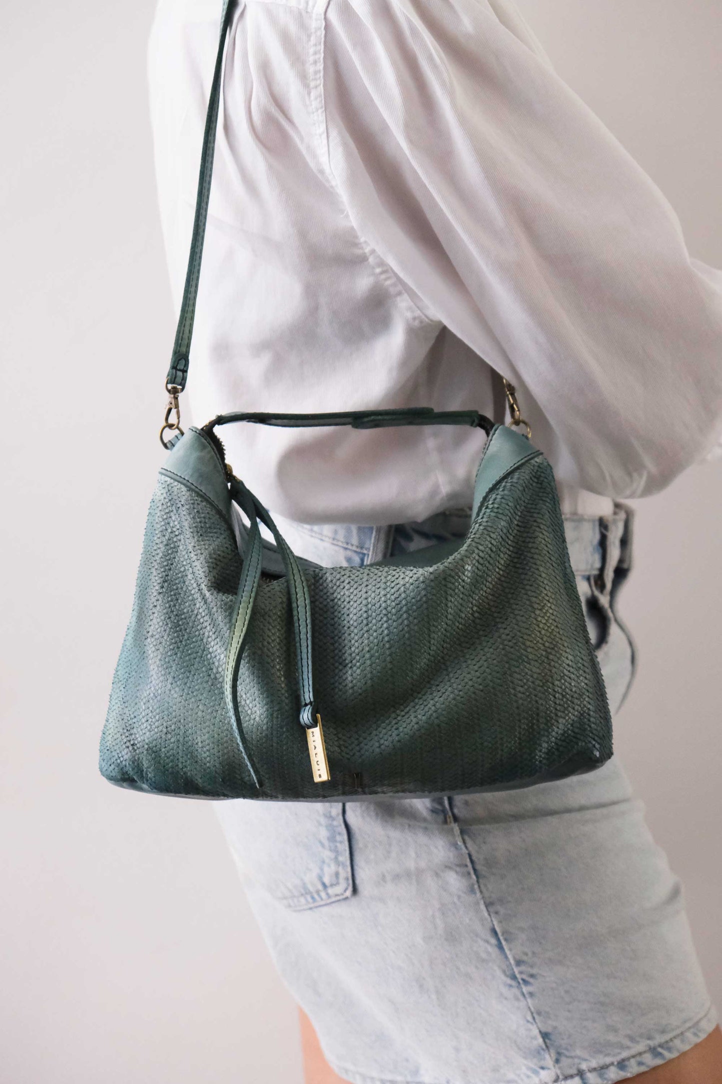 Chicca Media hobo bag in pelle verde acqua turner wips - Made in Italy -