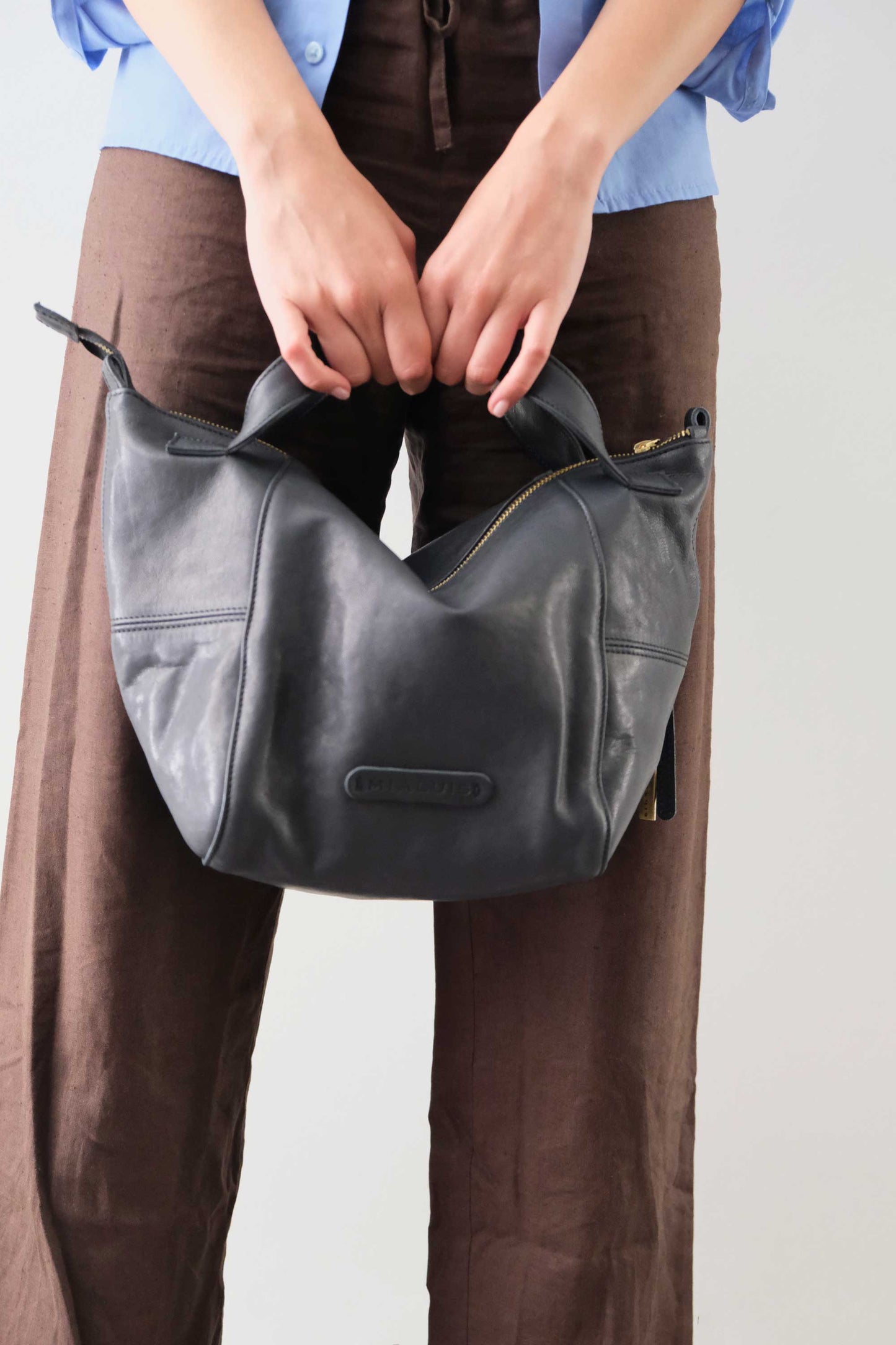 PRE ORDER discount 15%- Marty bag in navy soft nappa  - use code PREORDER15 - DELIVERY IS ESTIMATED WITHIN APPROXIMATELY 30 DAYS FROM THE ORDER DATE- Made in Italy -