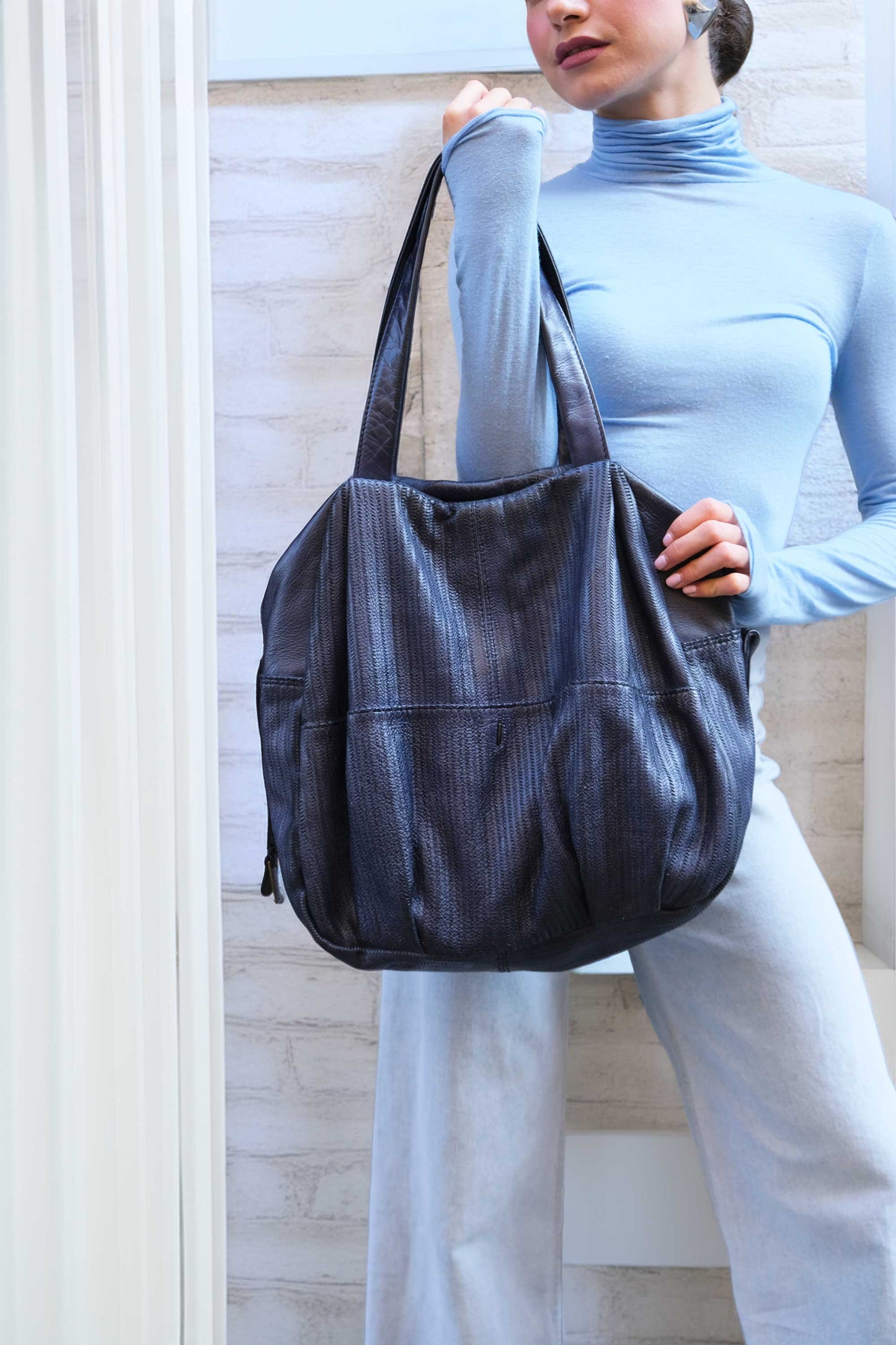 Riri tote bag in cobalt turner calf soft leather - Made in Italy -
