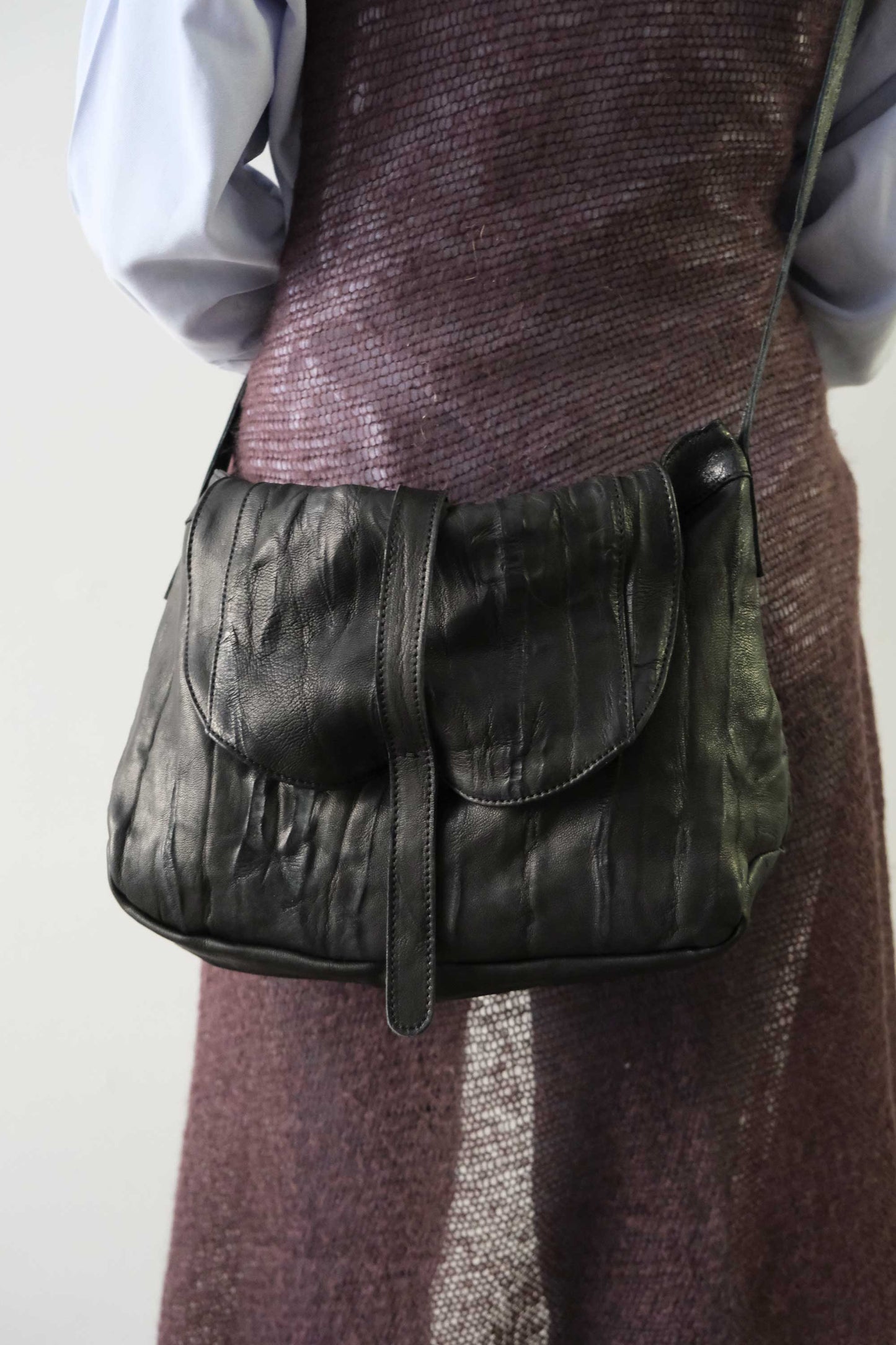 Do saddle bag black in soft nappa lomé - Made in Italy -