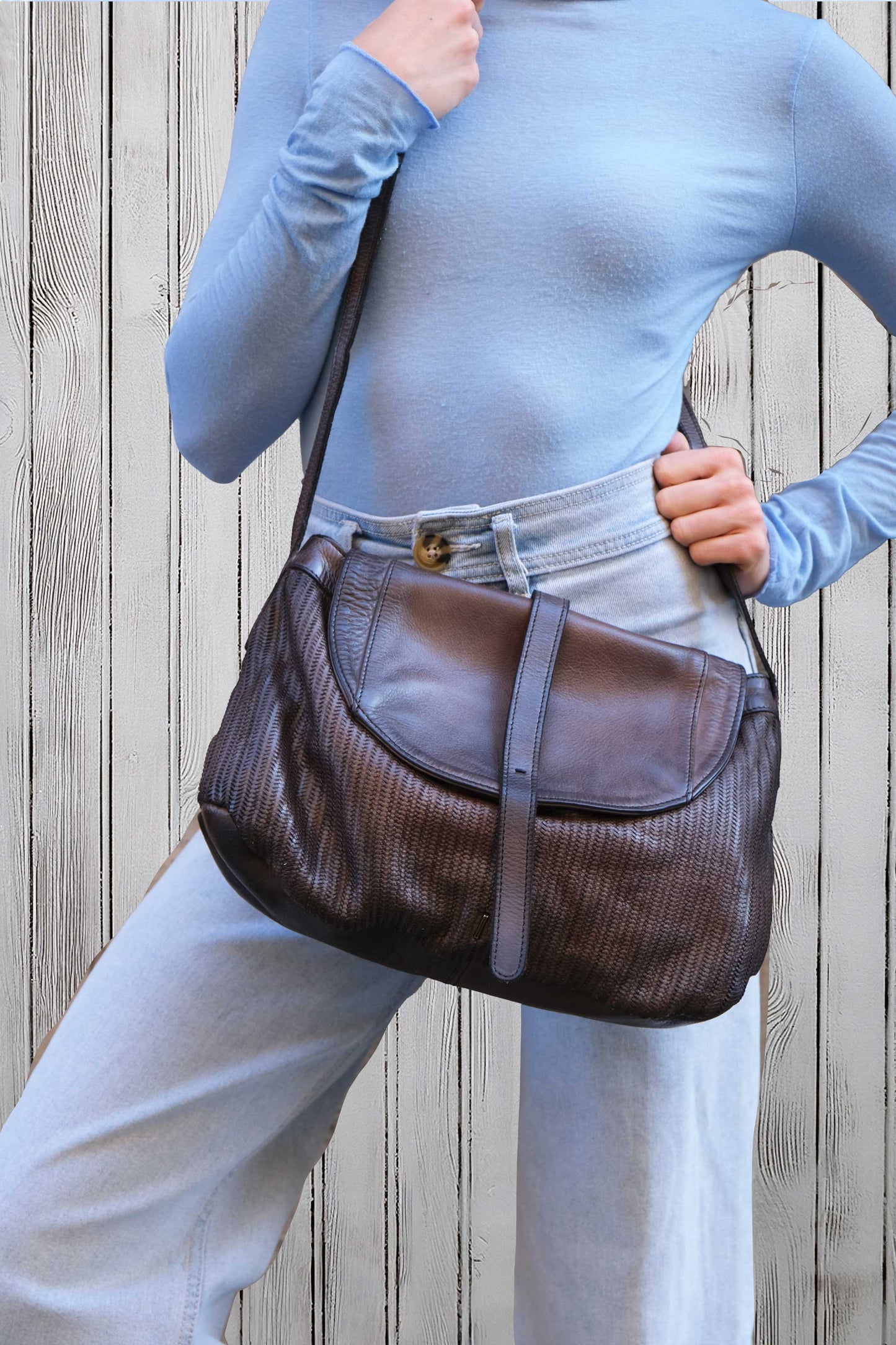 Do saddle bag in caffè turner calf soft leather - Made in Italy -