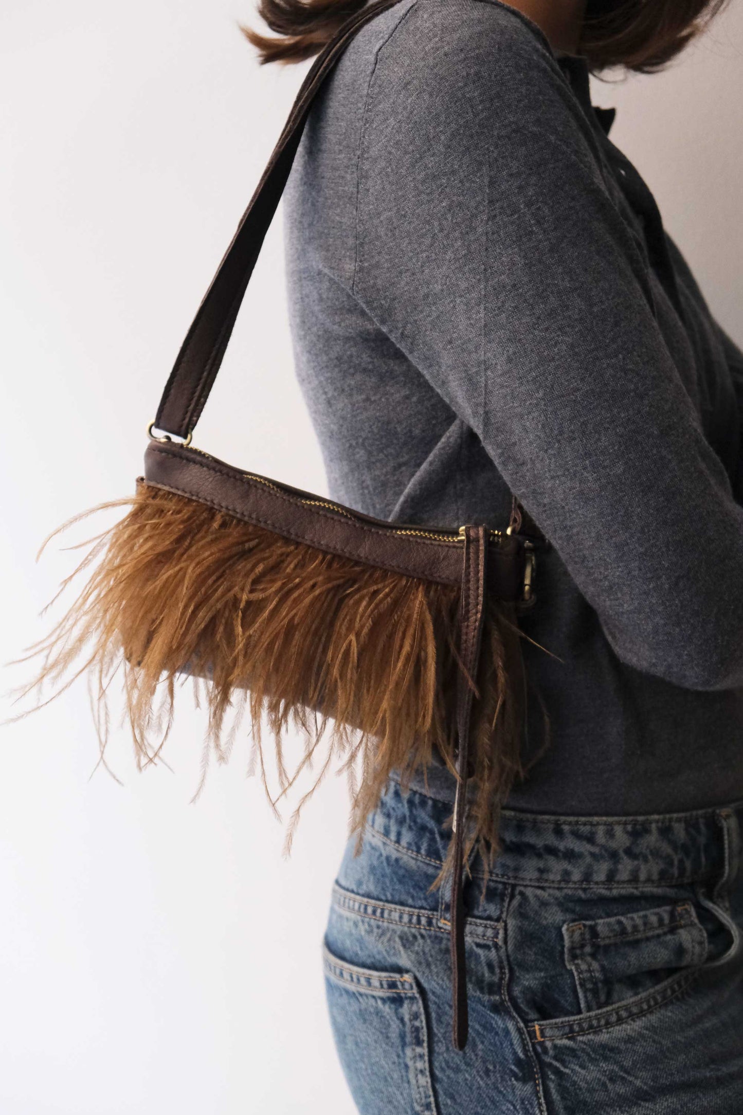Olga pochette in brown nappa leather with moss feathers - Made in Italy -