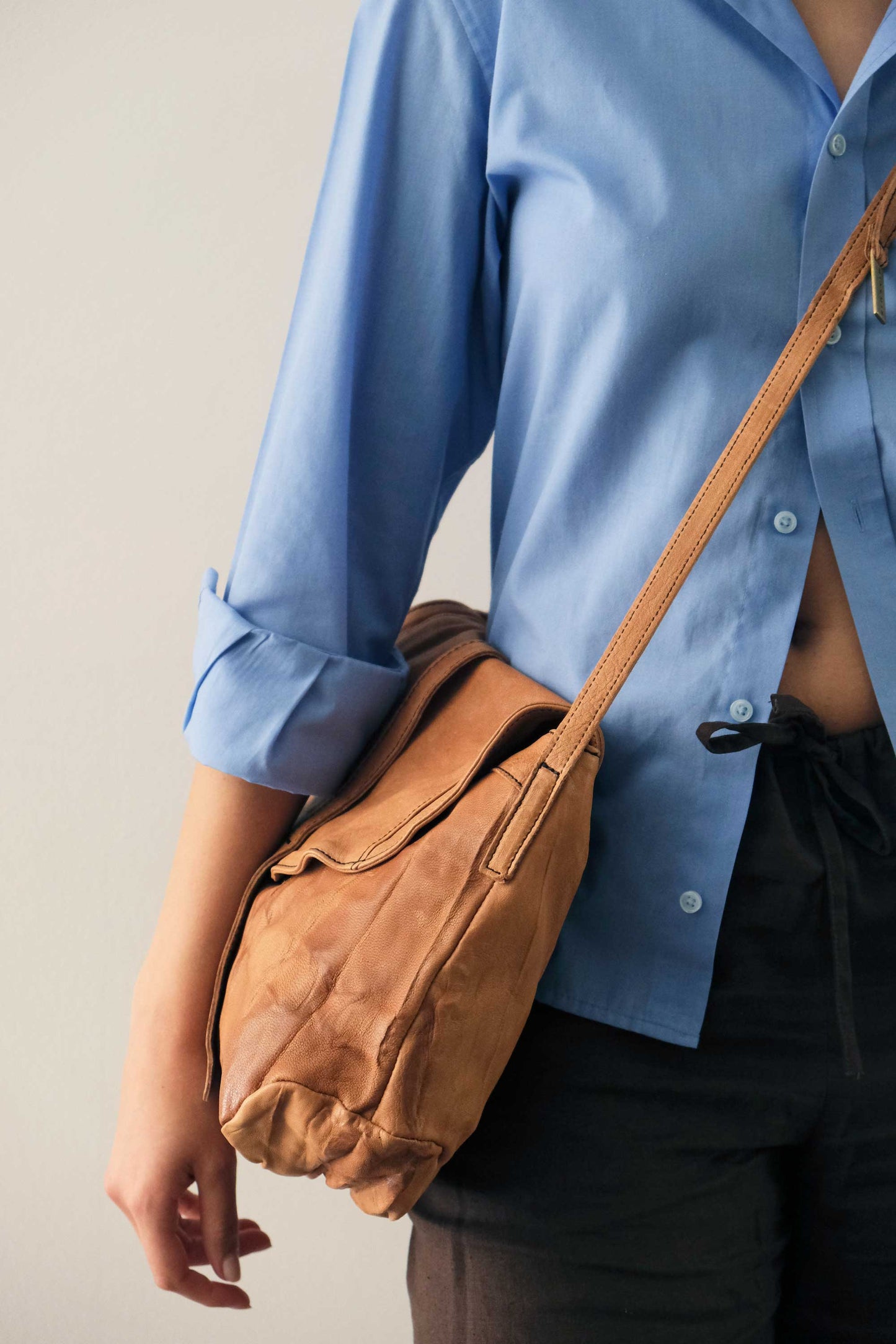 Do saddle bag cognac in soft nappa lomé - Made in Italy -