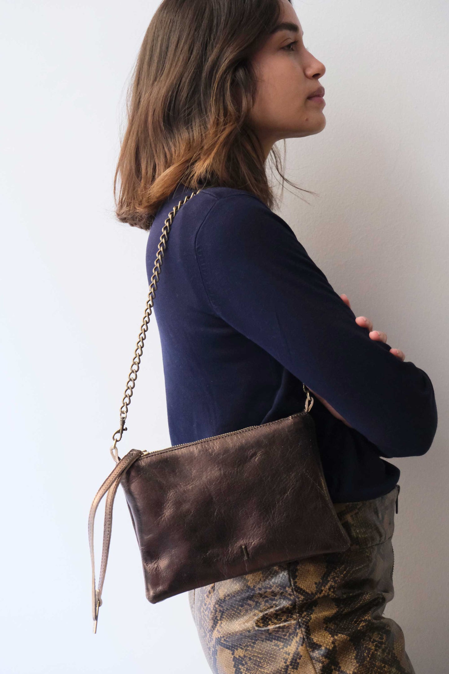 Mikin pochette laminata bronzo - Made in Italy -