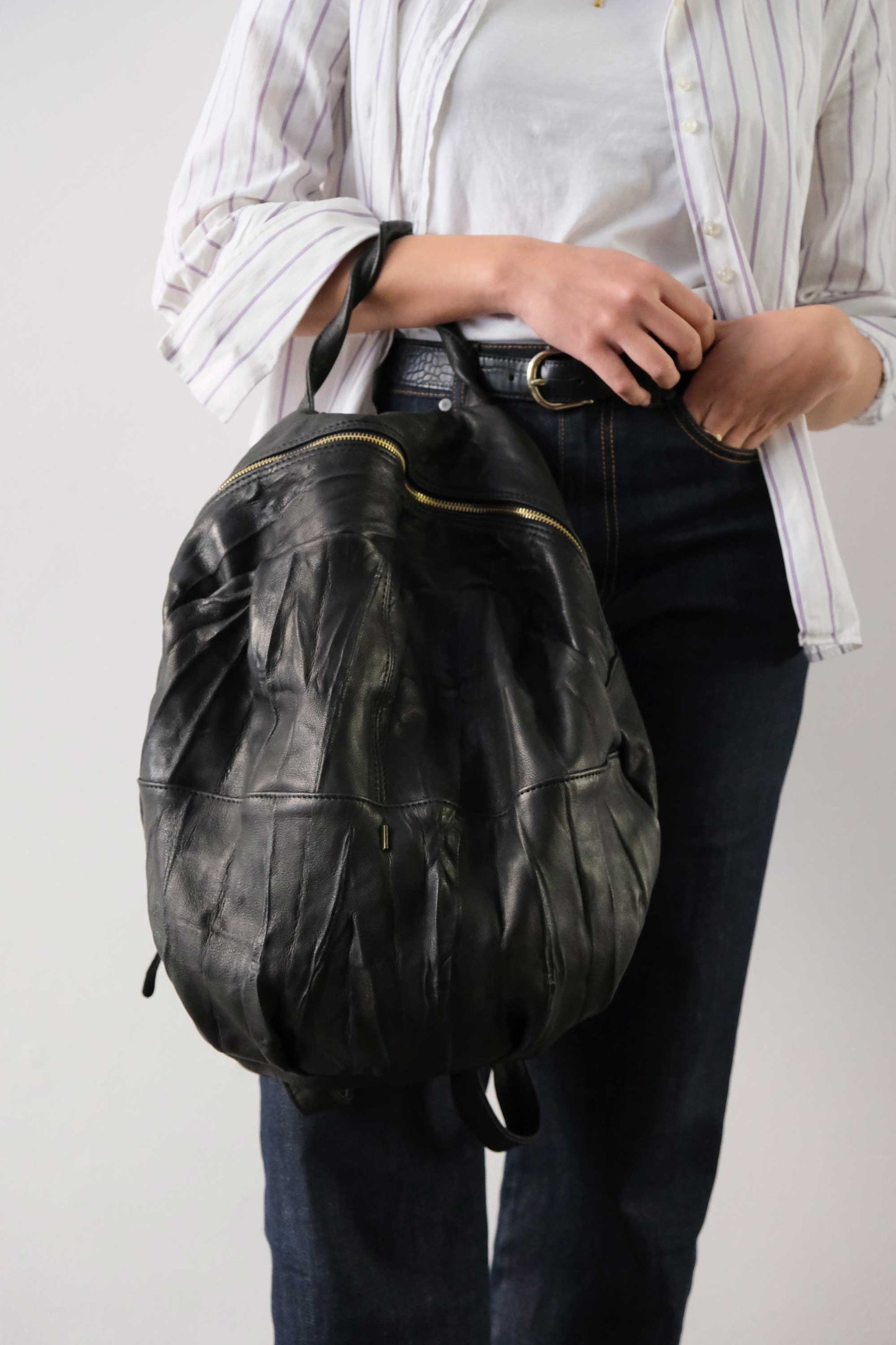 Nerina zaino in pelle nera nappa lomè lavata e morbida - Made in Italy -
