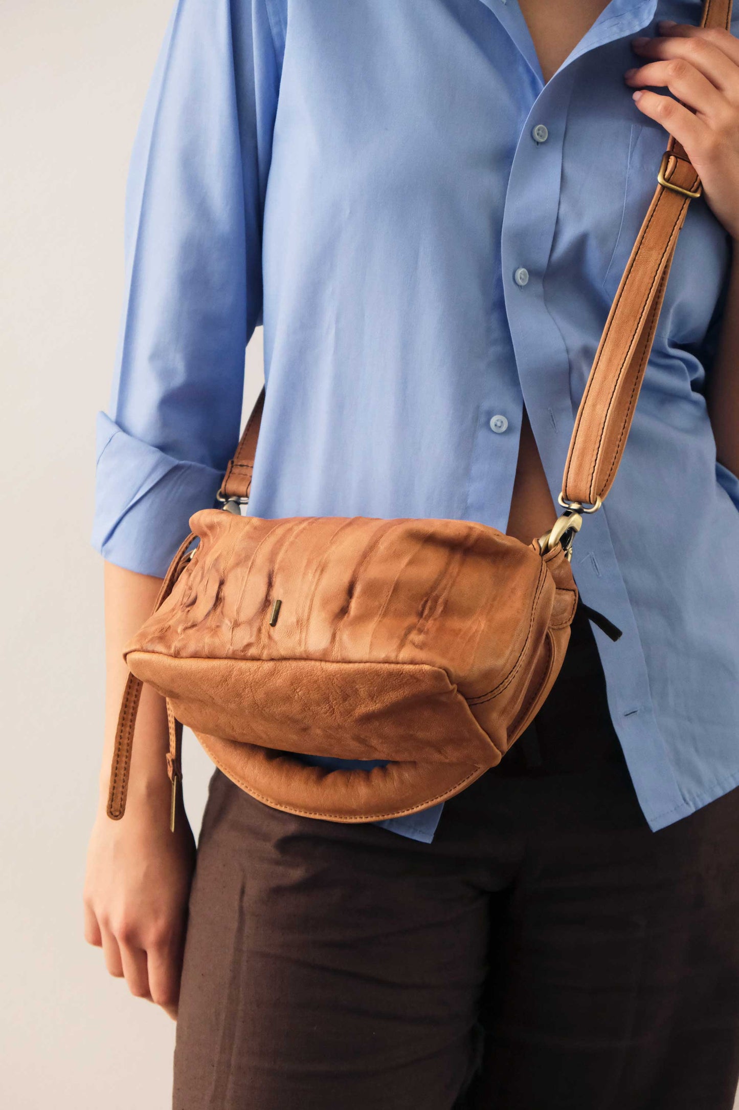Bobo mini in nappa lomè cognac pelle conciata al vegetale - Made in Italy -
