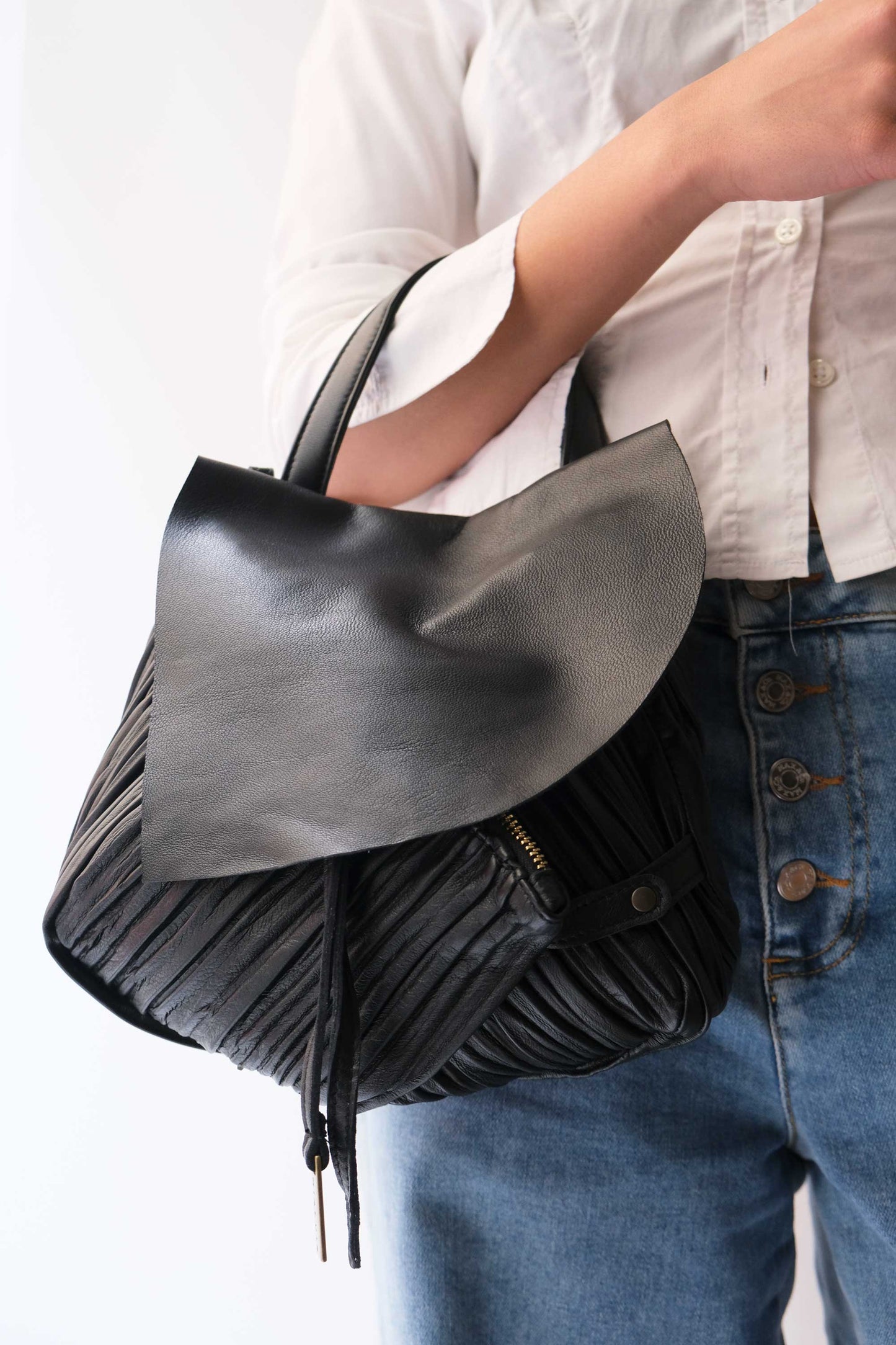 PRE ORDER discount 15%-Minu in pleated black colour leather - use code PREORDER15 - ESTIMATED DELIVERY END SEPTEMBER - Made in Italy -