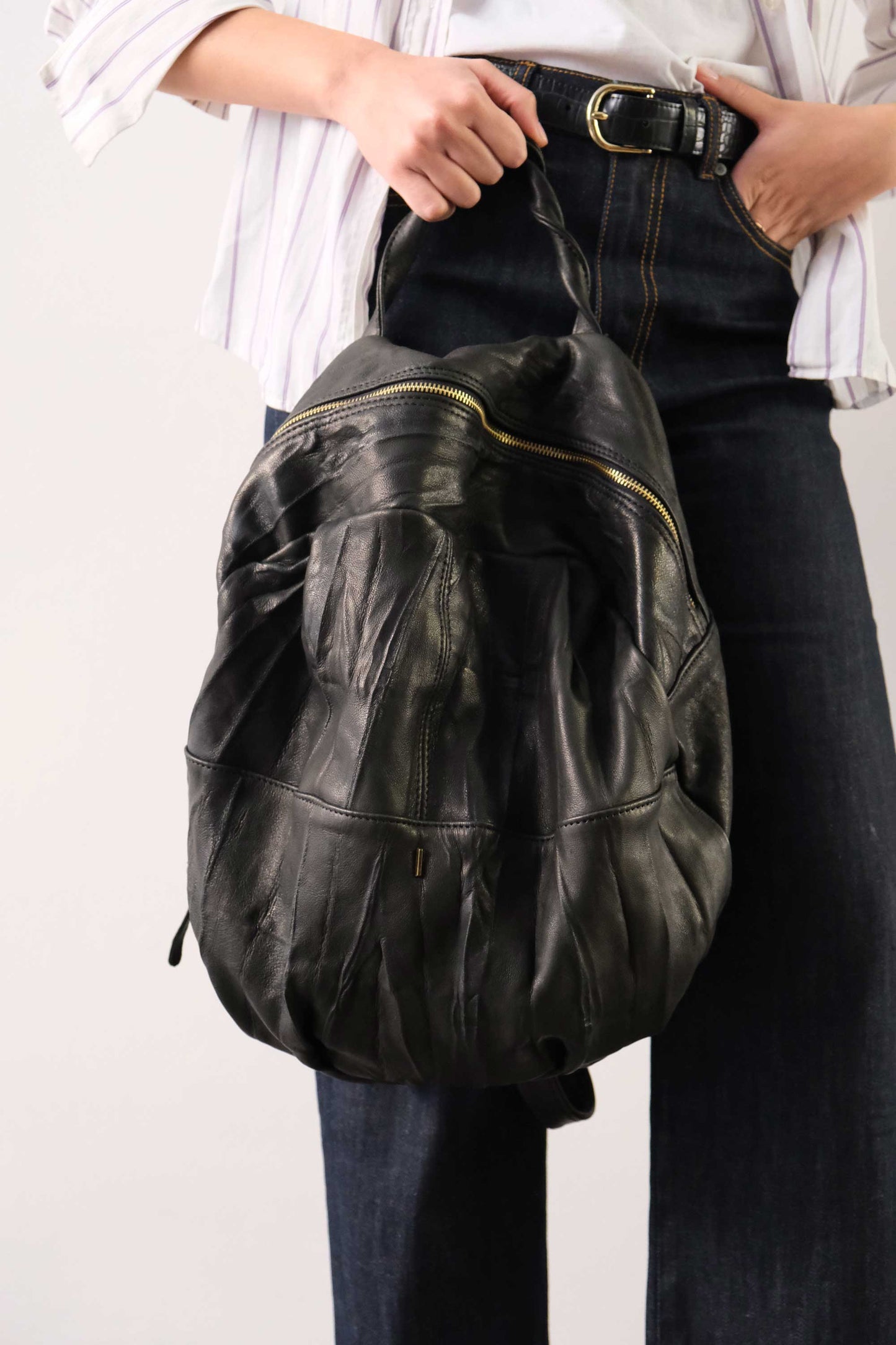Nerina zaino in pelle nera nappa lomè lavata e morbida - Made in Italy -