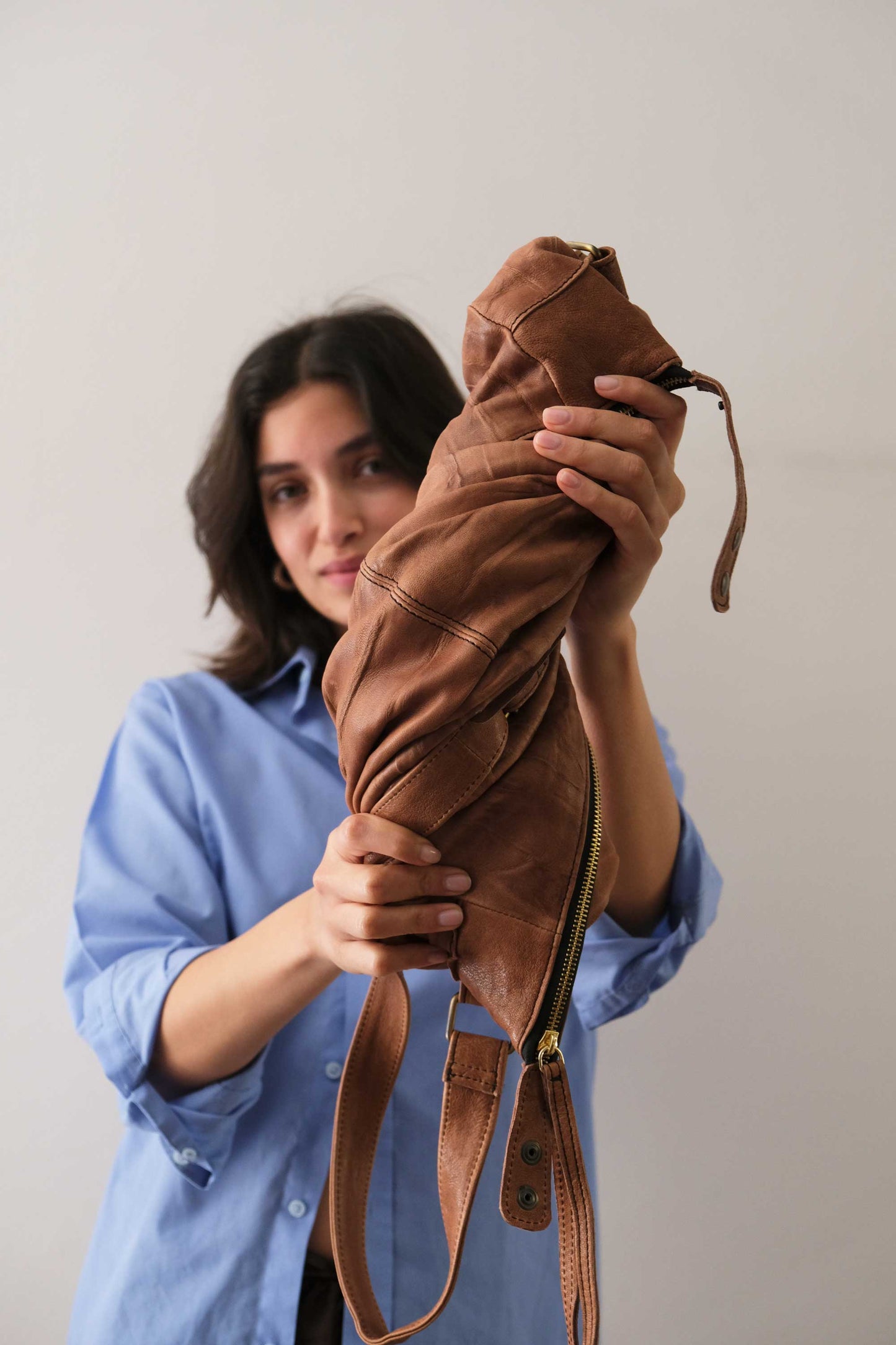 Chicca hobo bag in morbida nappa lomé cioccolato - Made in Italy -
