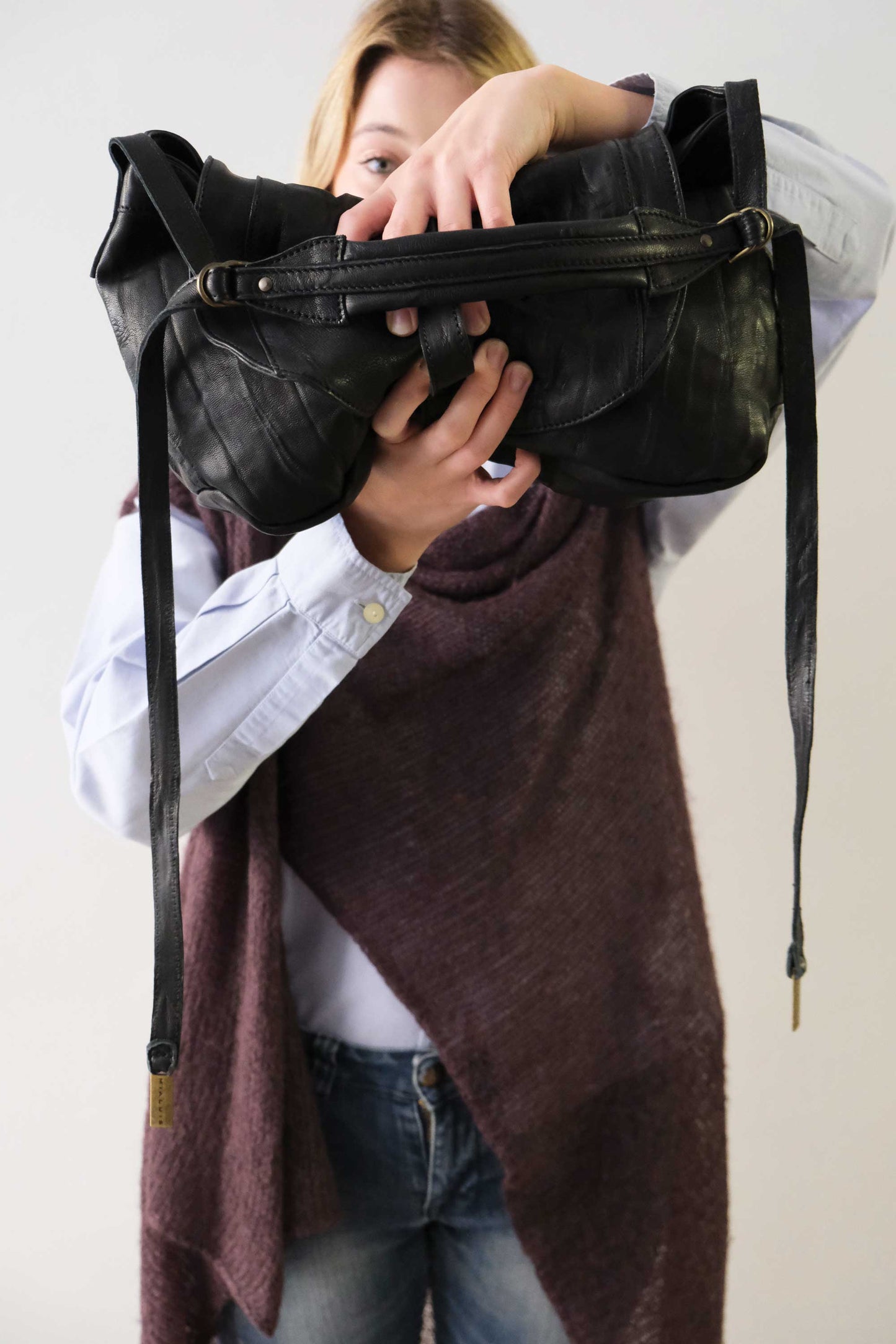 Do saddle bag black in soft nappa lomé - Made in Italy -
