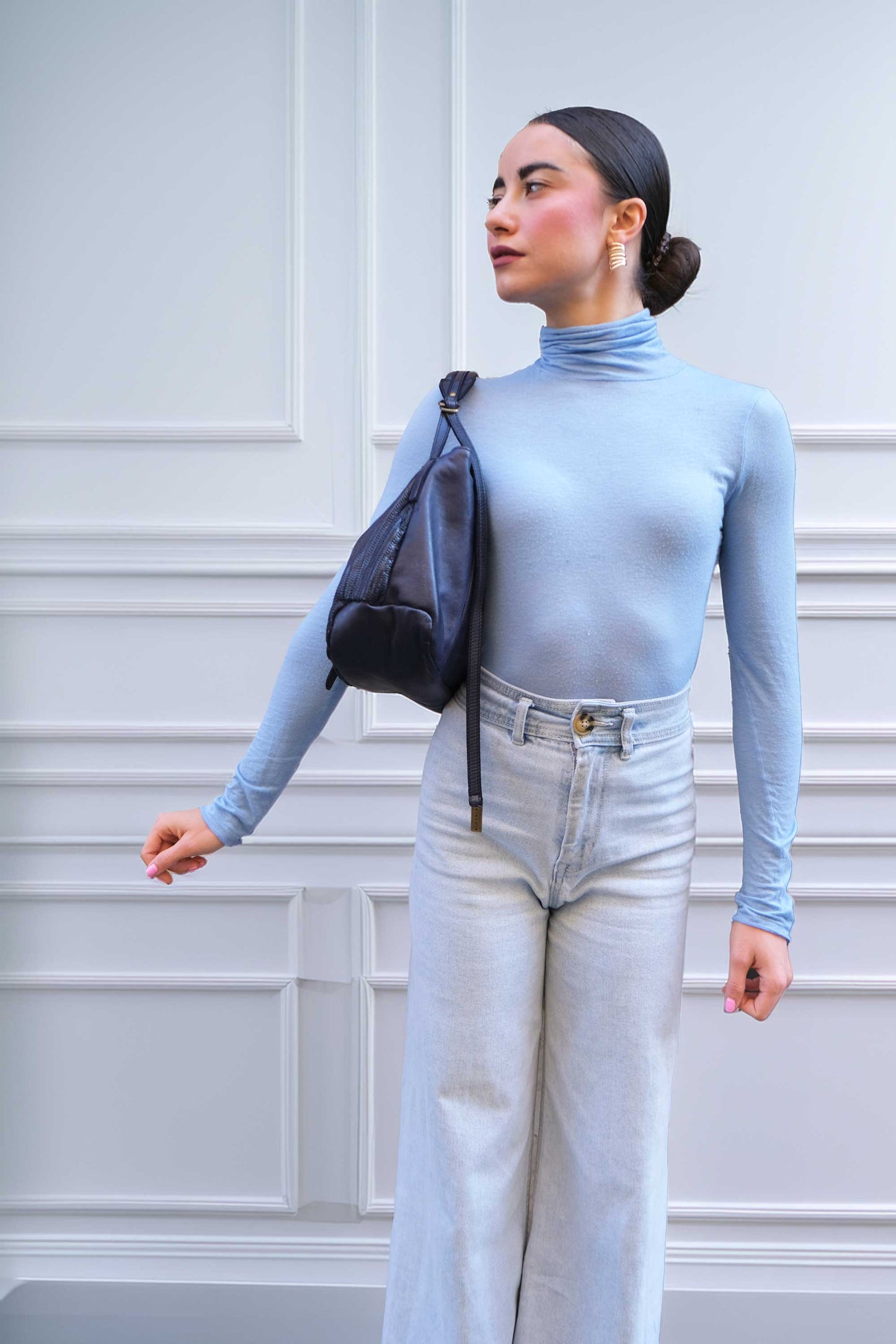 Do saddle bag in cobalt turner calf soft leather - Made in Italy -