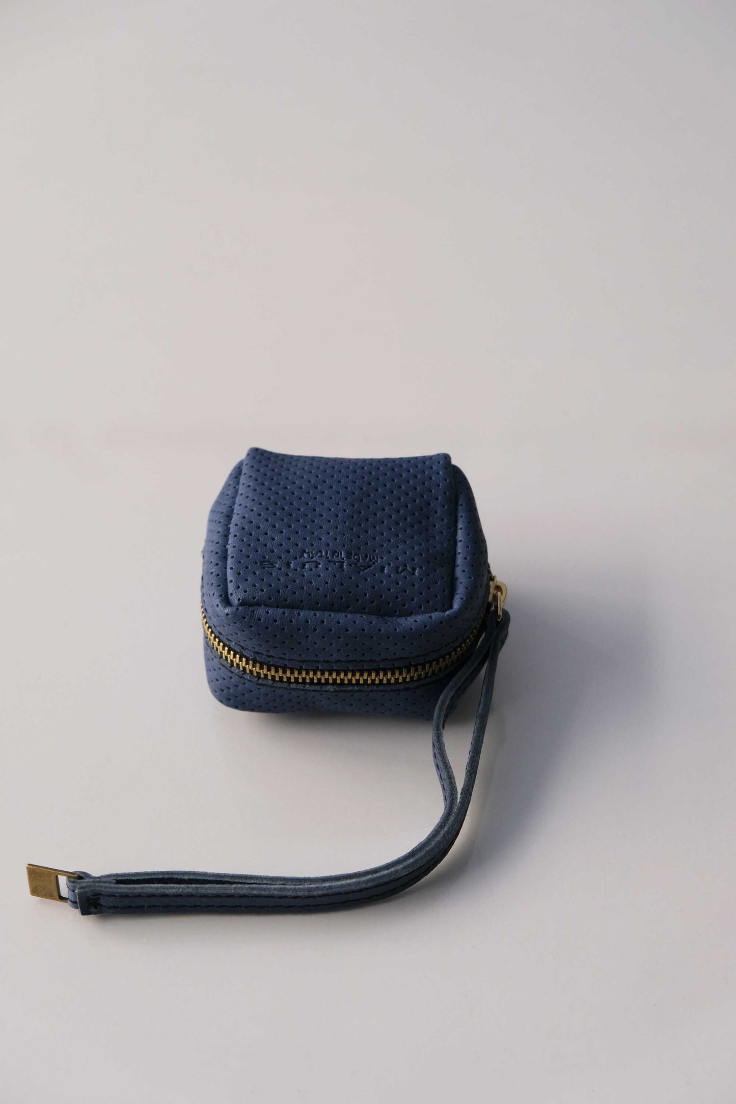 Dream box mini pochette in nappa forata denim - Made in Italy -