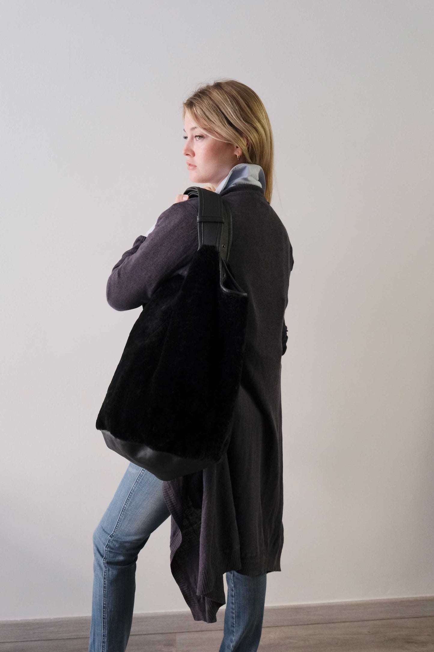 Lena tote bag in black shearling leather - Made in Italy -