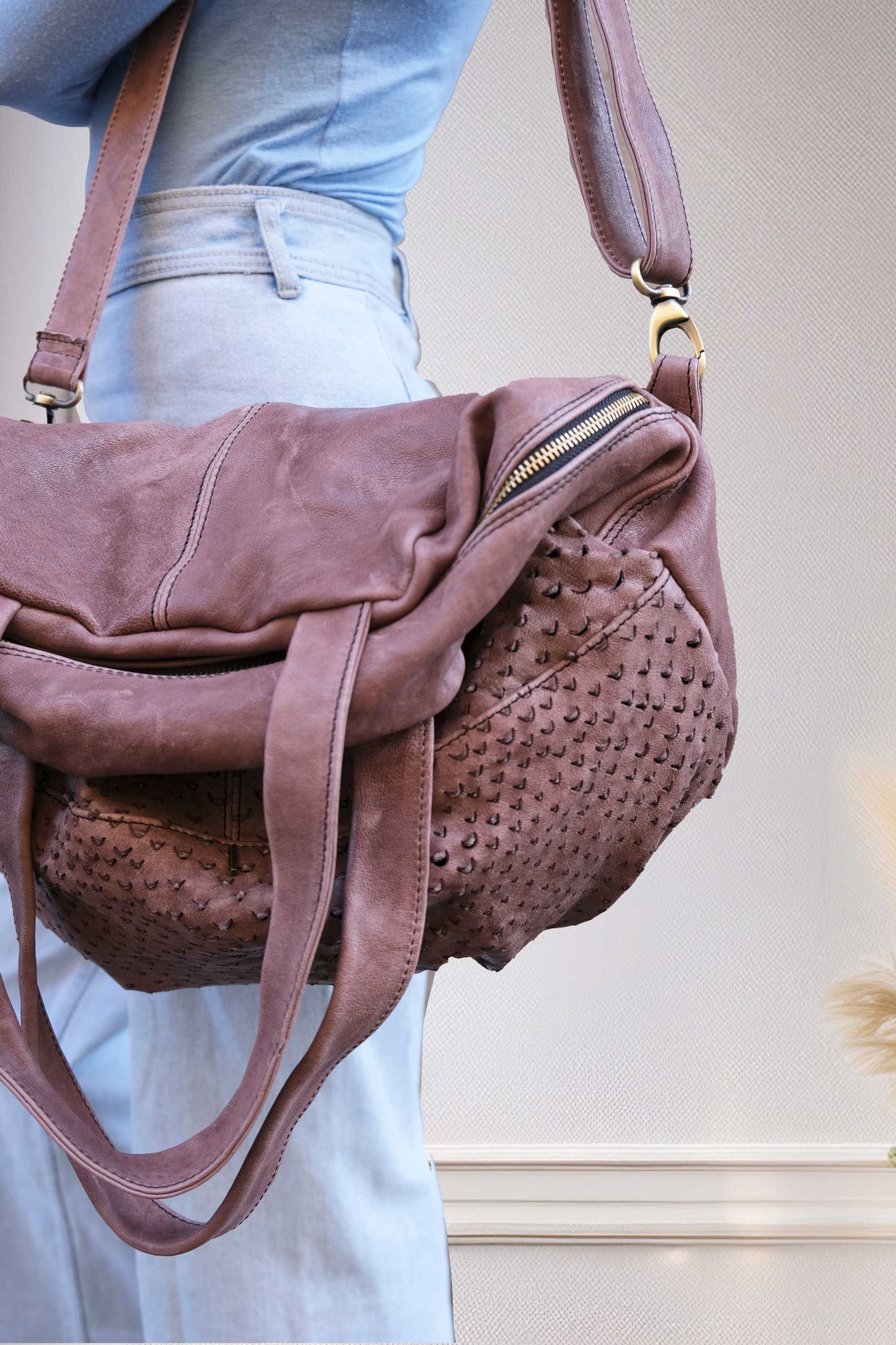 Riri tote bag in taupe perforated nappa - Made in Italy -