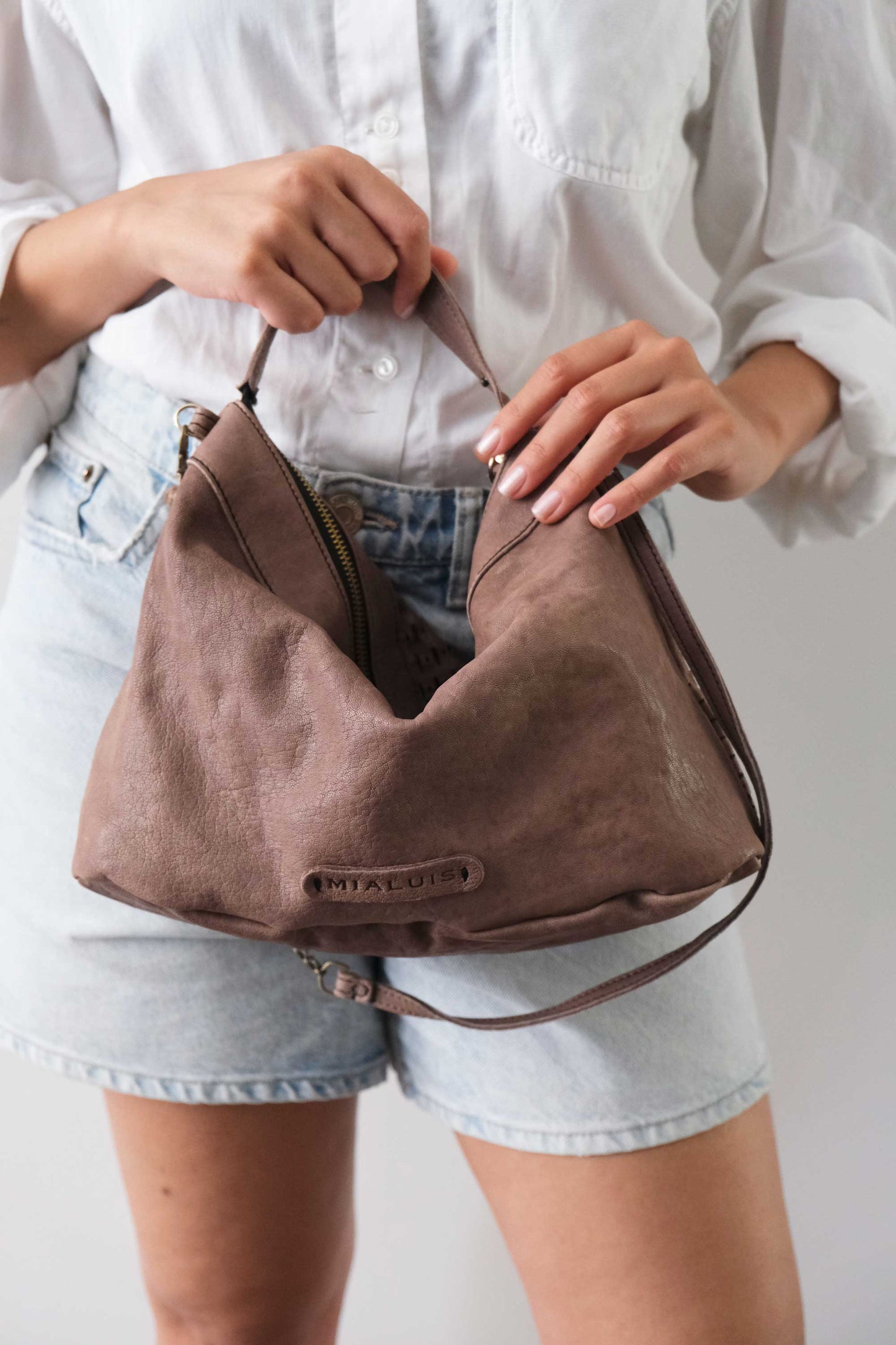Chicca Media hobo bag in taupe perforated giunco nappa - Made in Italy -