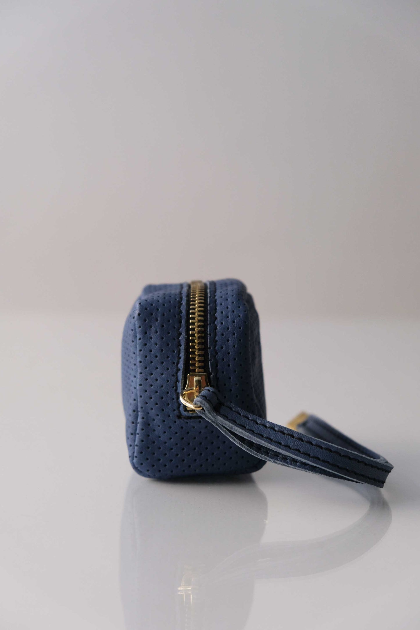 Dream box mini pochette in nappa forata denim - Made in Italy -