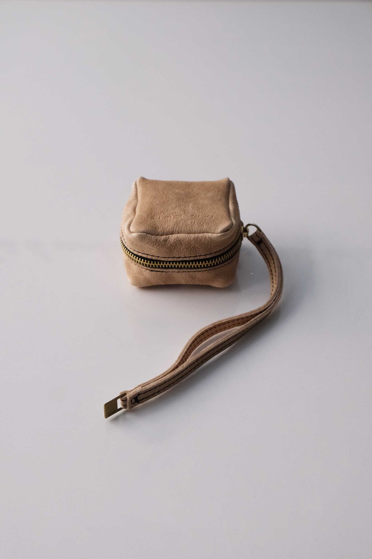 Dream box mini pochette in sand calf leather - Made in Italy -