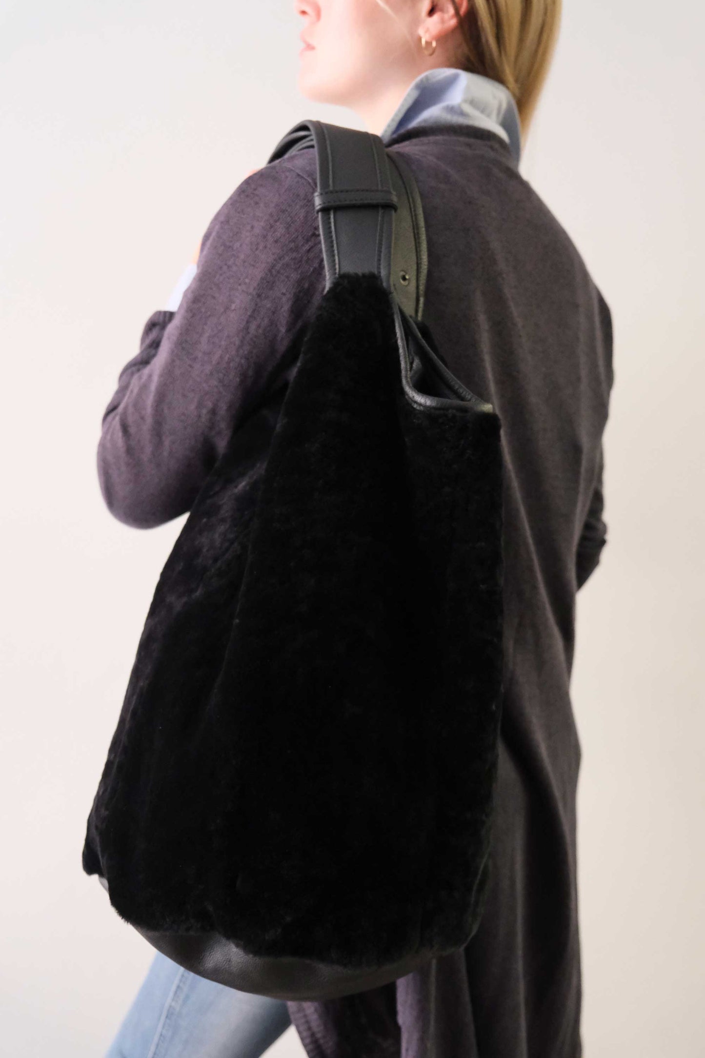 Lena tote bag in black shearling leather - Made in Italy -