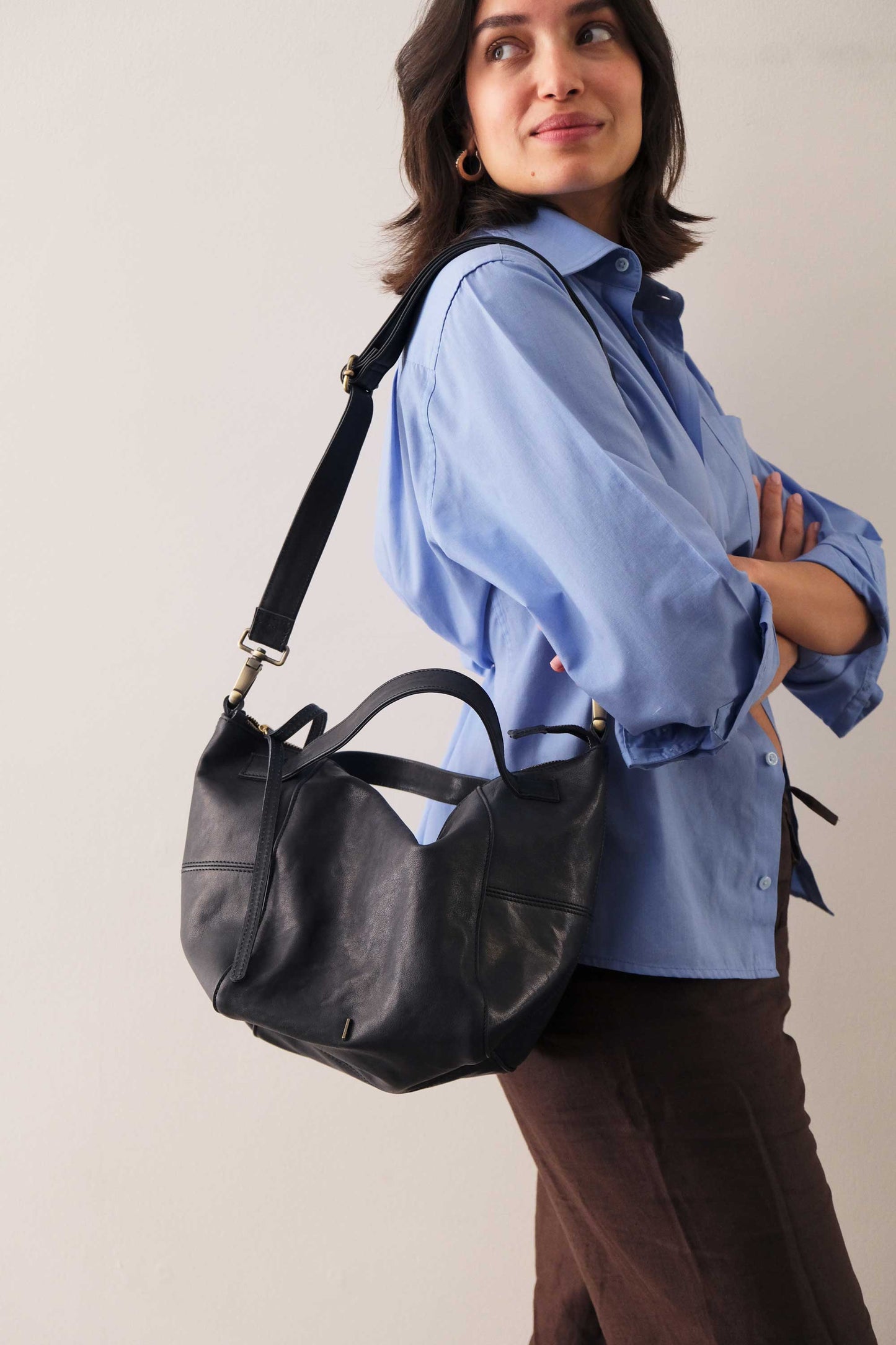 PRE ORDER discount 15%- Marty bag in navy soft nappa  - use code PREORDER15 - DELIVERY IS ESTIMATED WITHIN APPROXIMATELY 30 DAYS FROM THE ORDER DATE- Made in Italy -