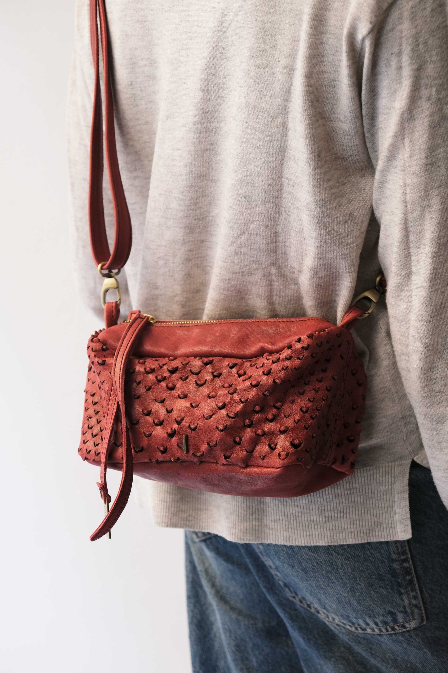 Bobo mini in cherry perforated nappa vegetable leather - Made in Italy -