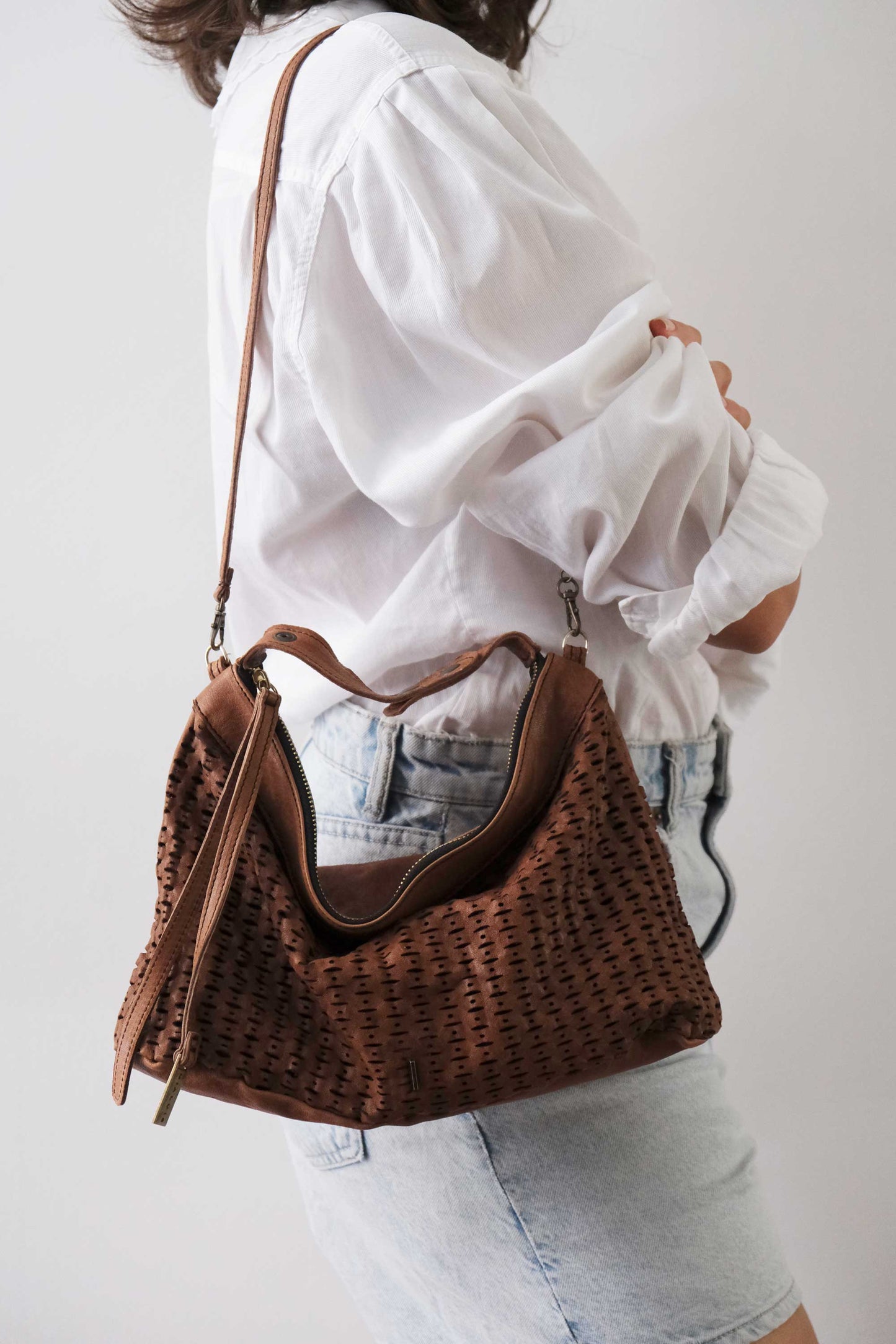 Chicca Media hobo bag in chocolate perforated giunco nappa - Made in Italy -