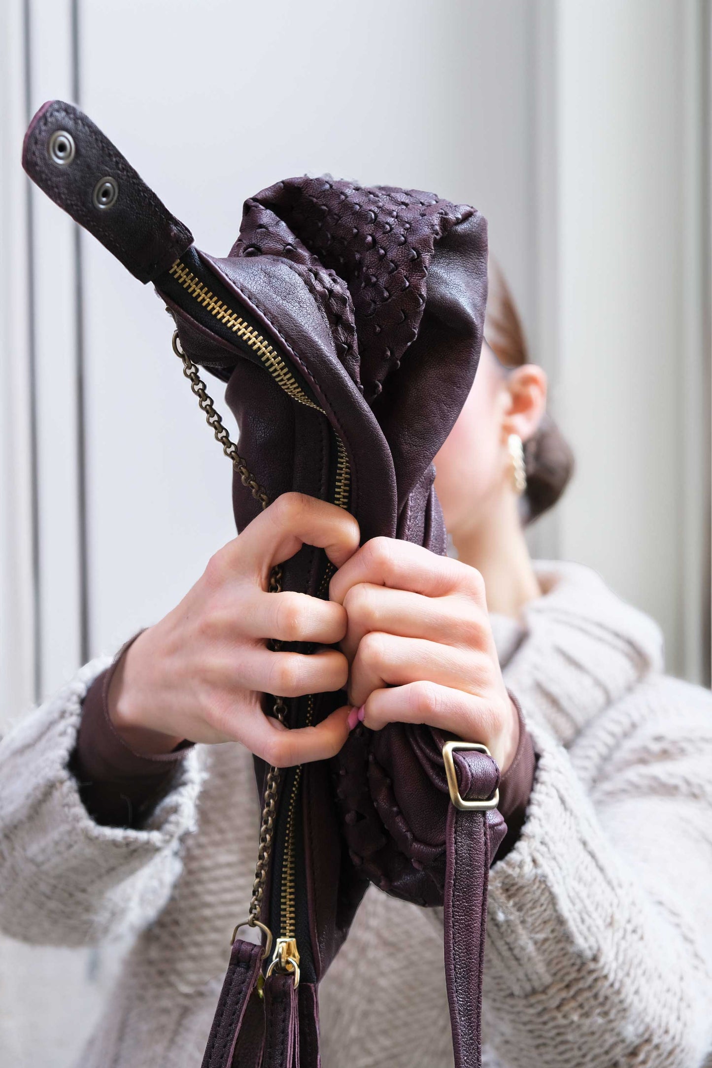 Chicca Media hobo bag in plum perforated nappa - Made in Italy-