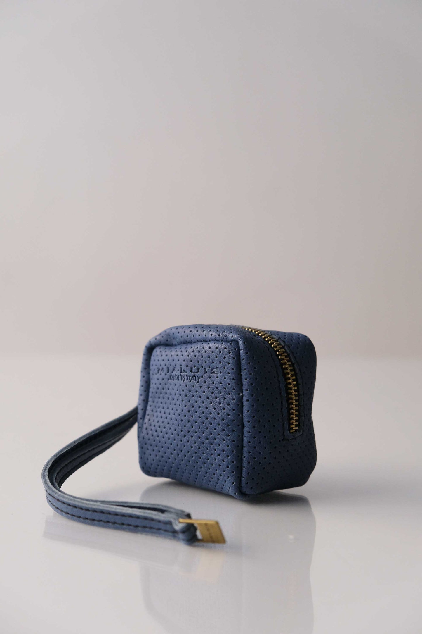 Dream box mini pochette in nappa forata denim - Made in Italy -