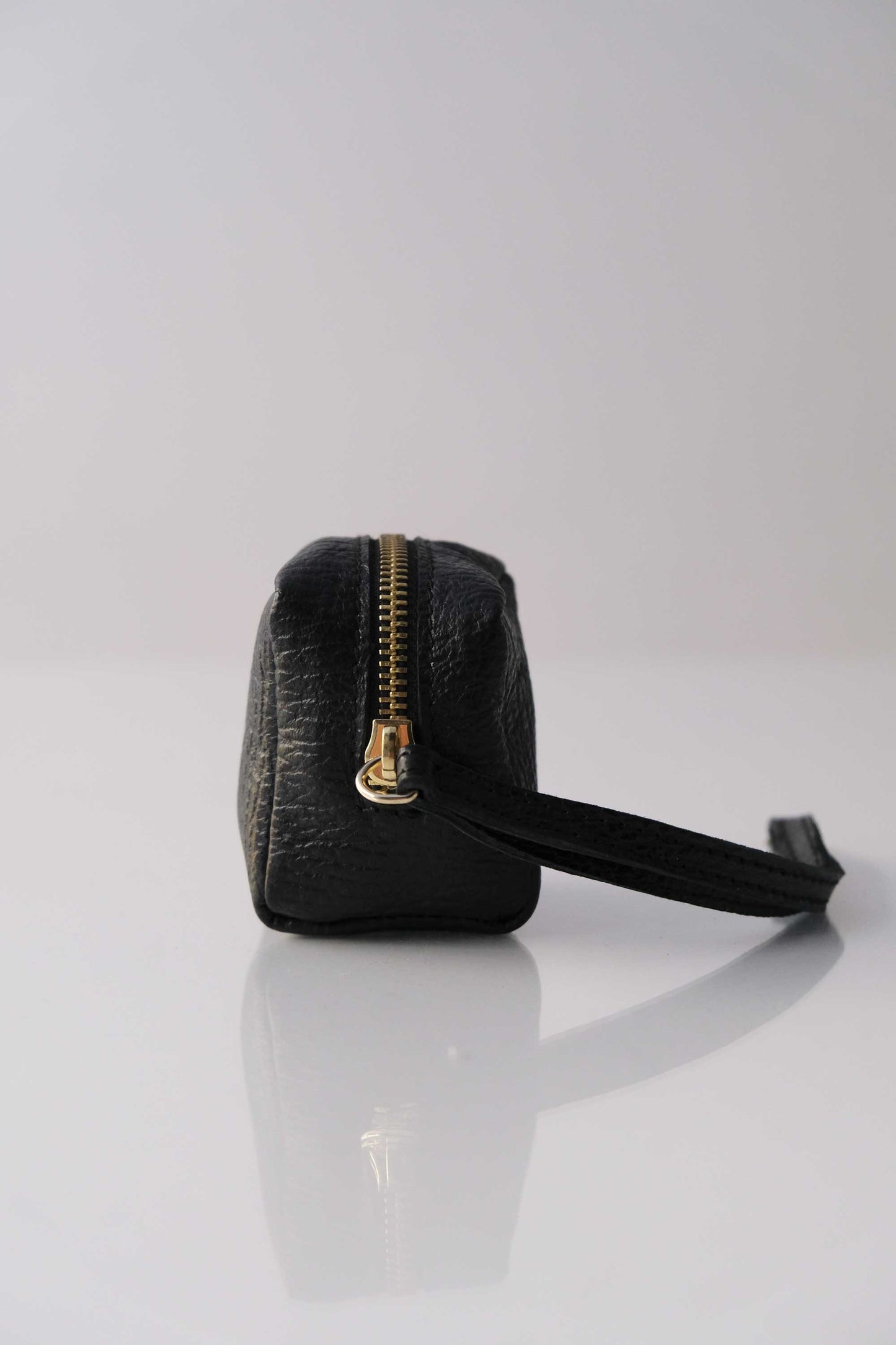 Dream box mini pochette in morbida pelle stampa shark nero - Made in Italy -