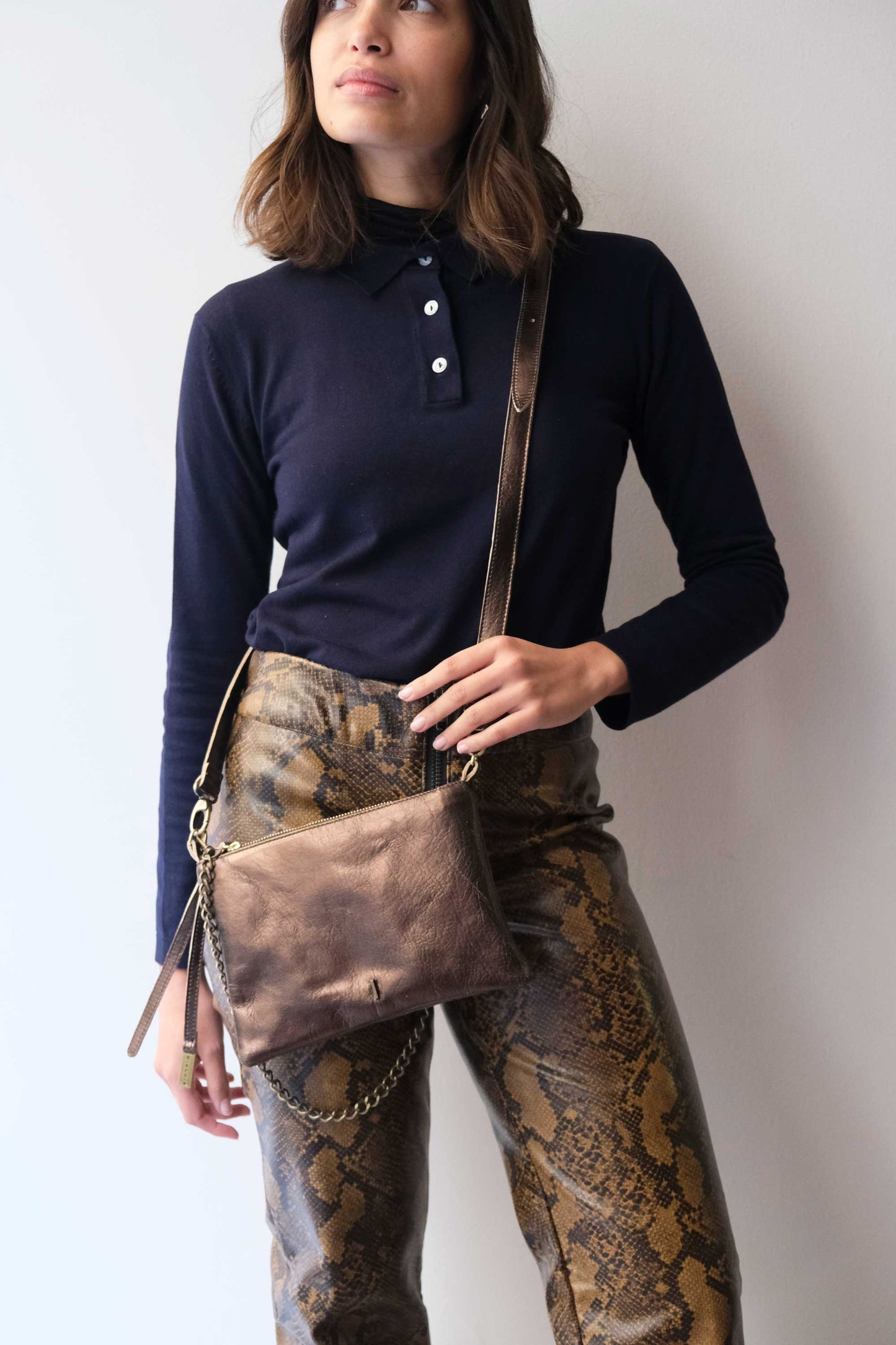 Mikin pochette laminata bronzo - Made in Italy -