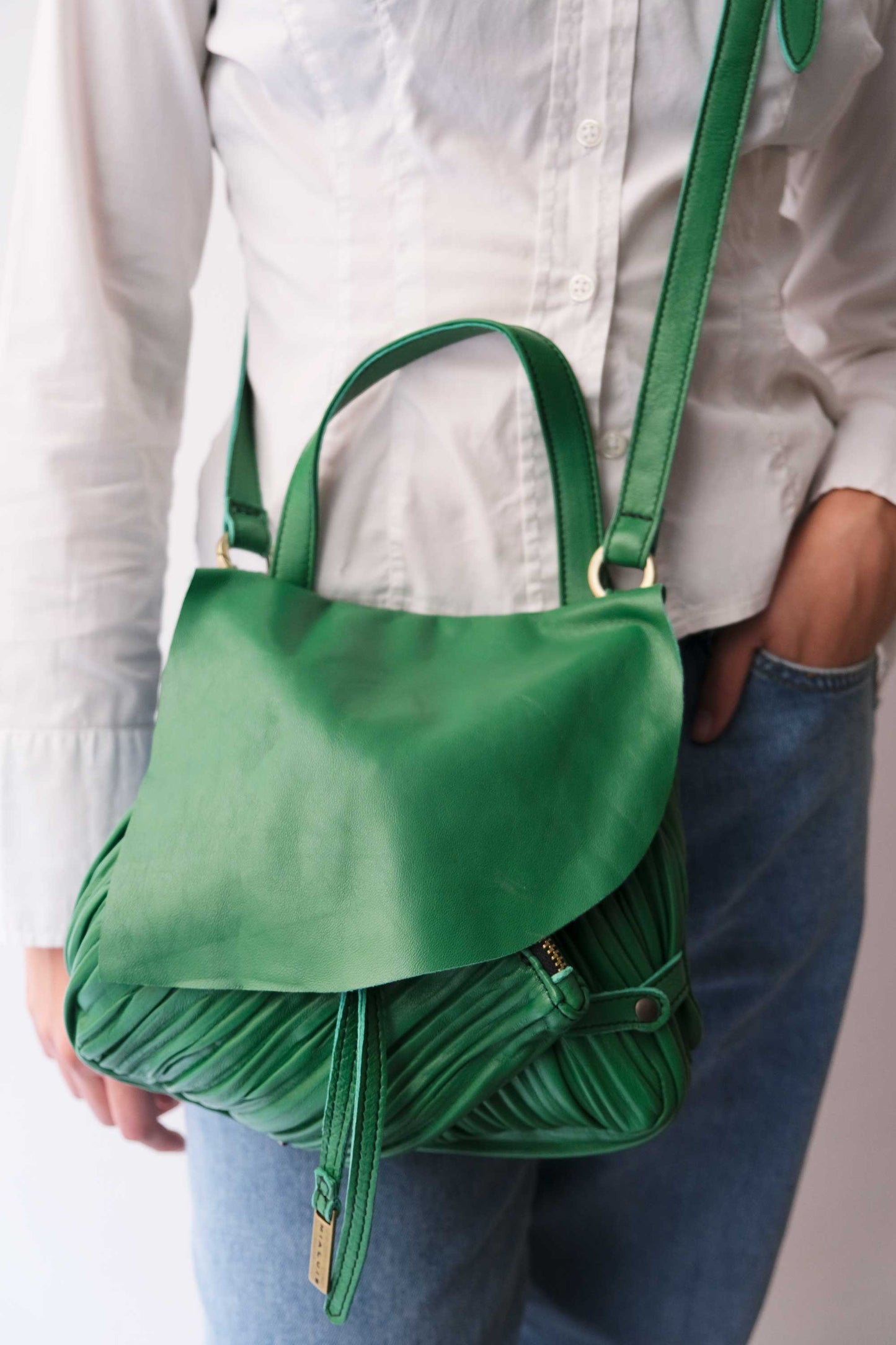 Minu in pleated emerald colour leather - Made in Italy -