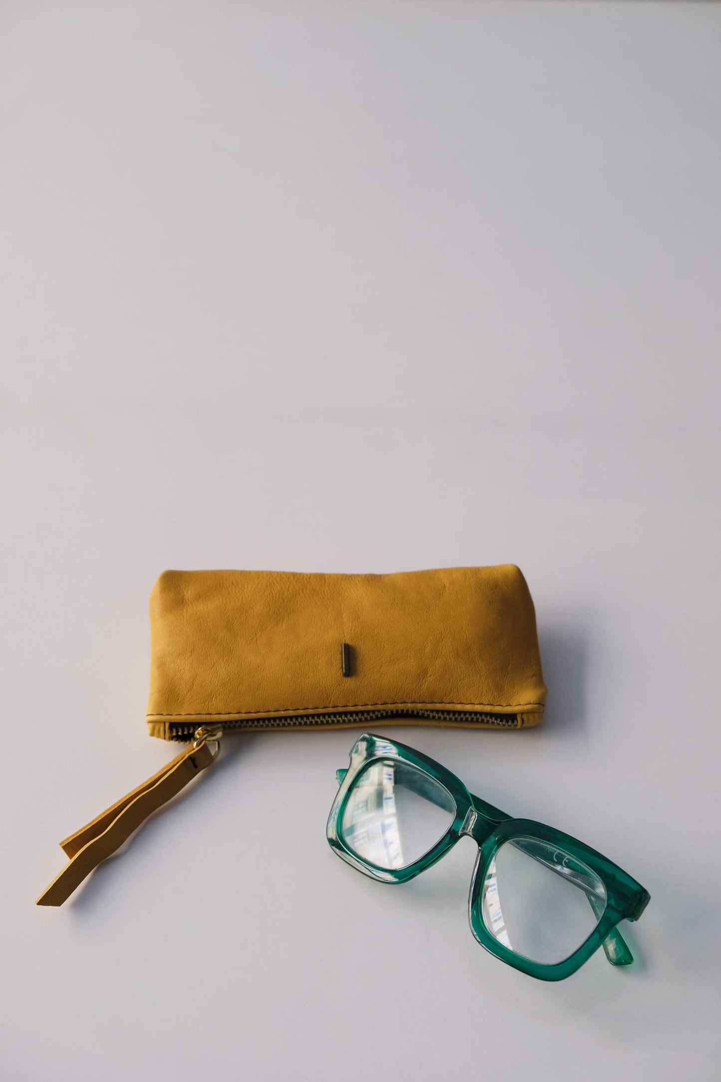 Mix nappa curcuma - Pochette sostenibile - Made in Italy -