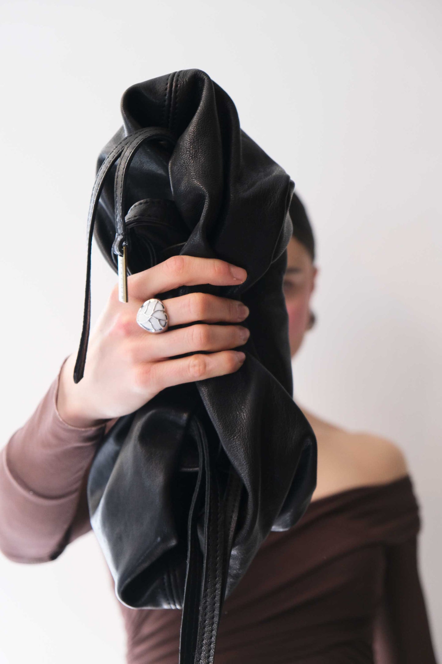 LAUNCH PRICE €306 UNTIL APRIL 30 - Maribè in black nappa vegetable leather - Made in Italy -