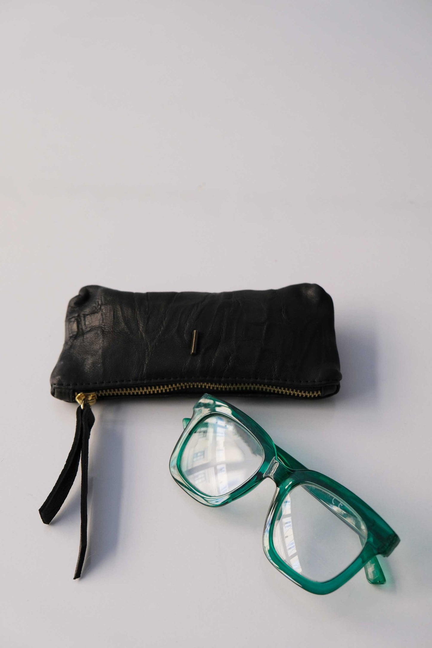 Mix nappa nera - Pochette sostenibile - Made in Italy -