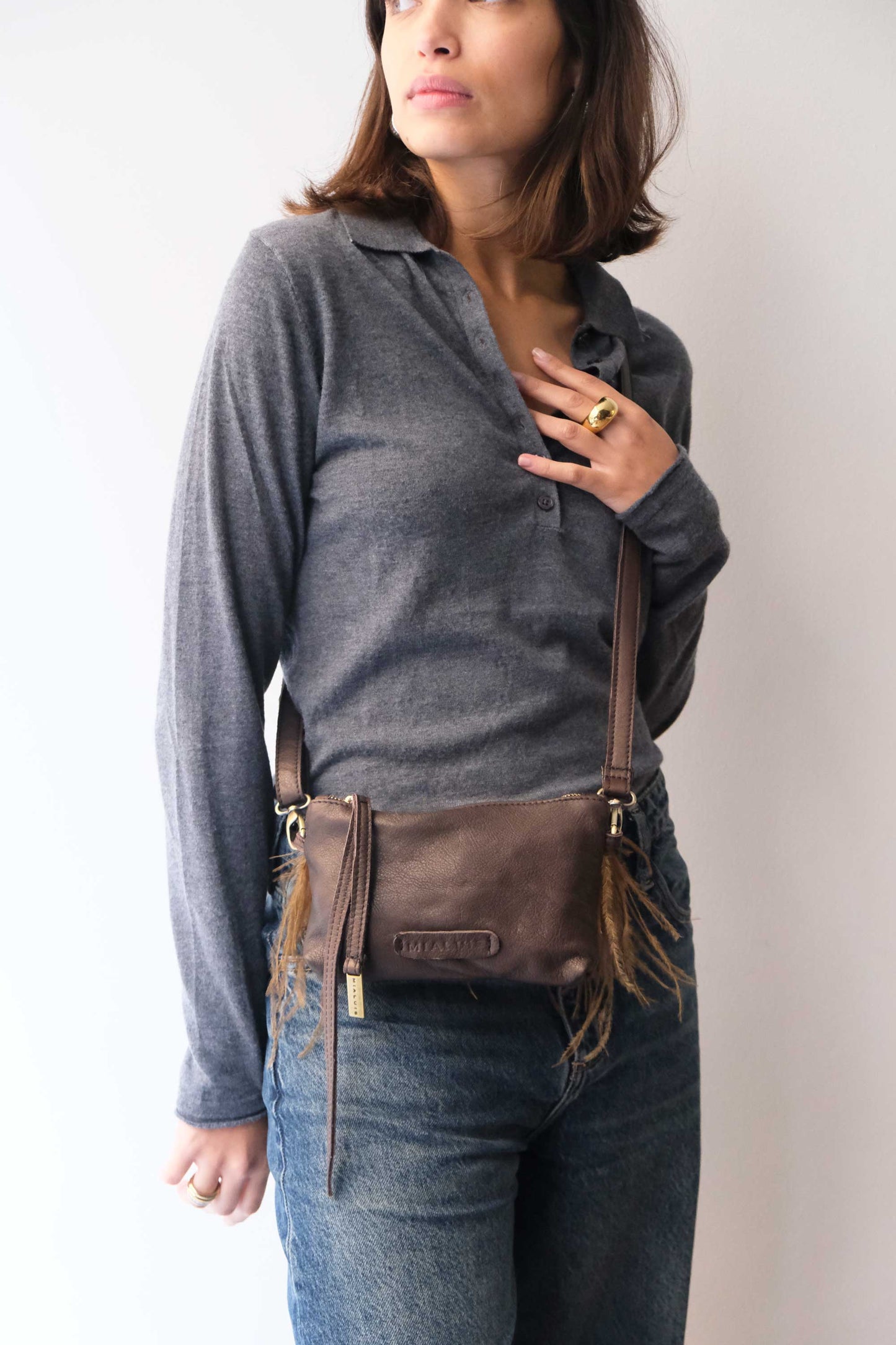 Olga pochette in brown nappa leather with moss feathers - Made in Italy -