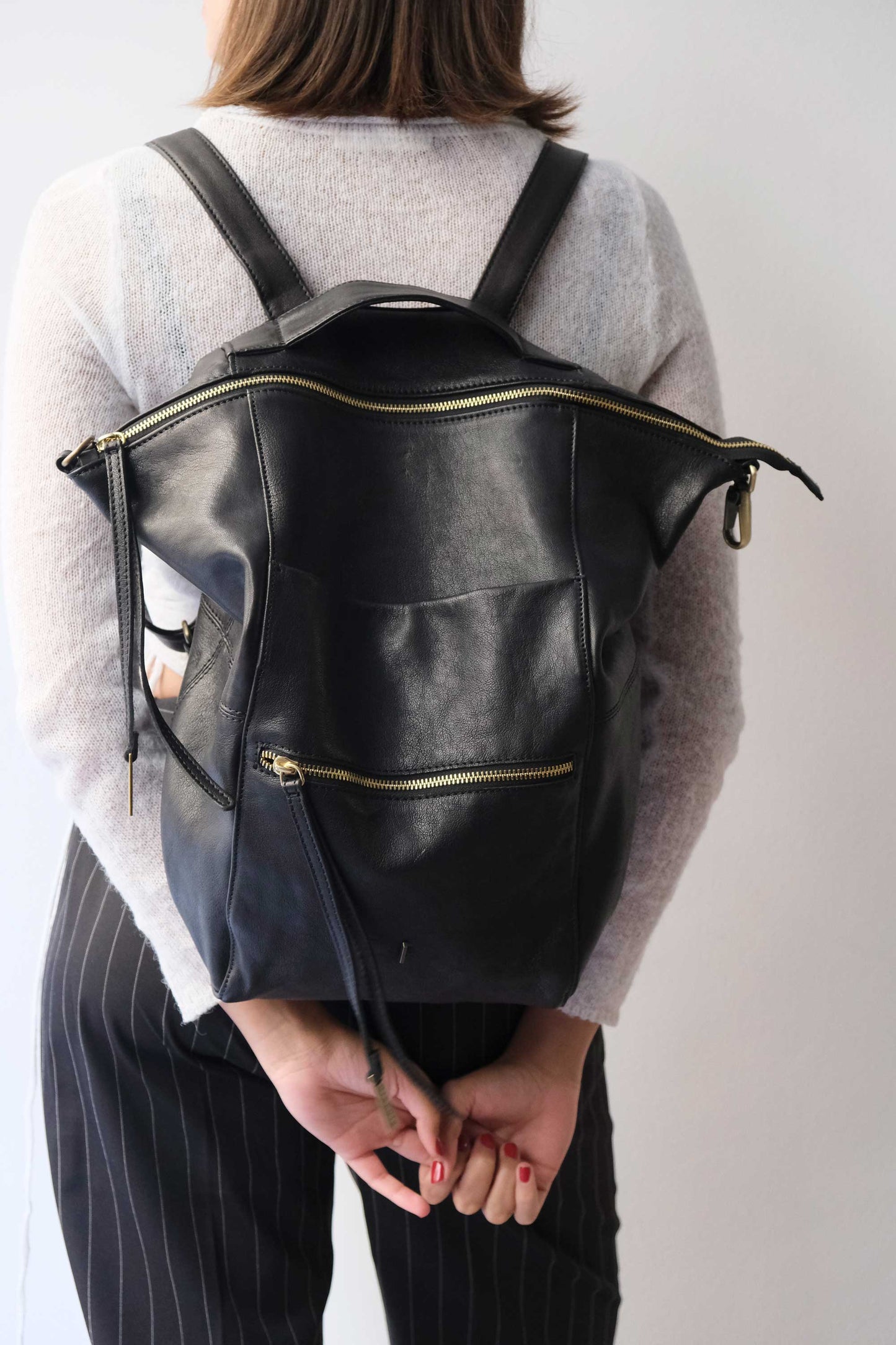 Vicky backpack in black vegetable-tanned nappa leather, - Made in Italy -