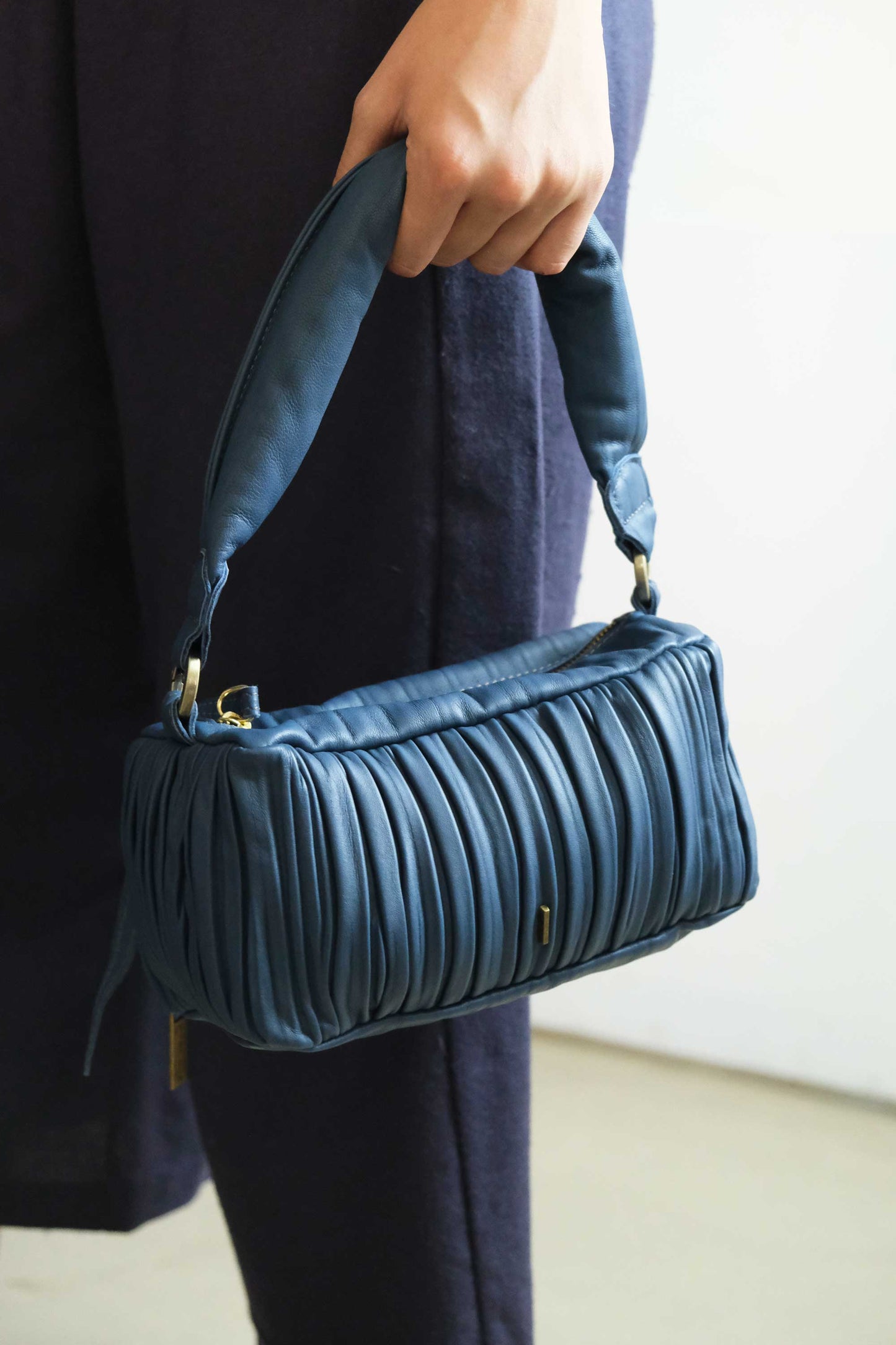 Bobo mini in denim pleated leather