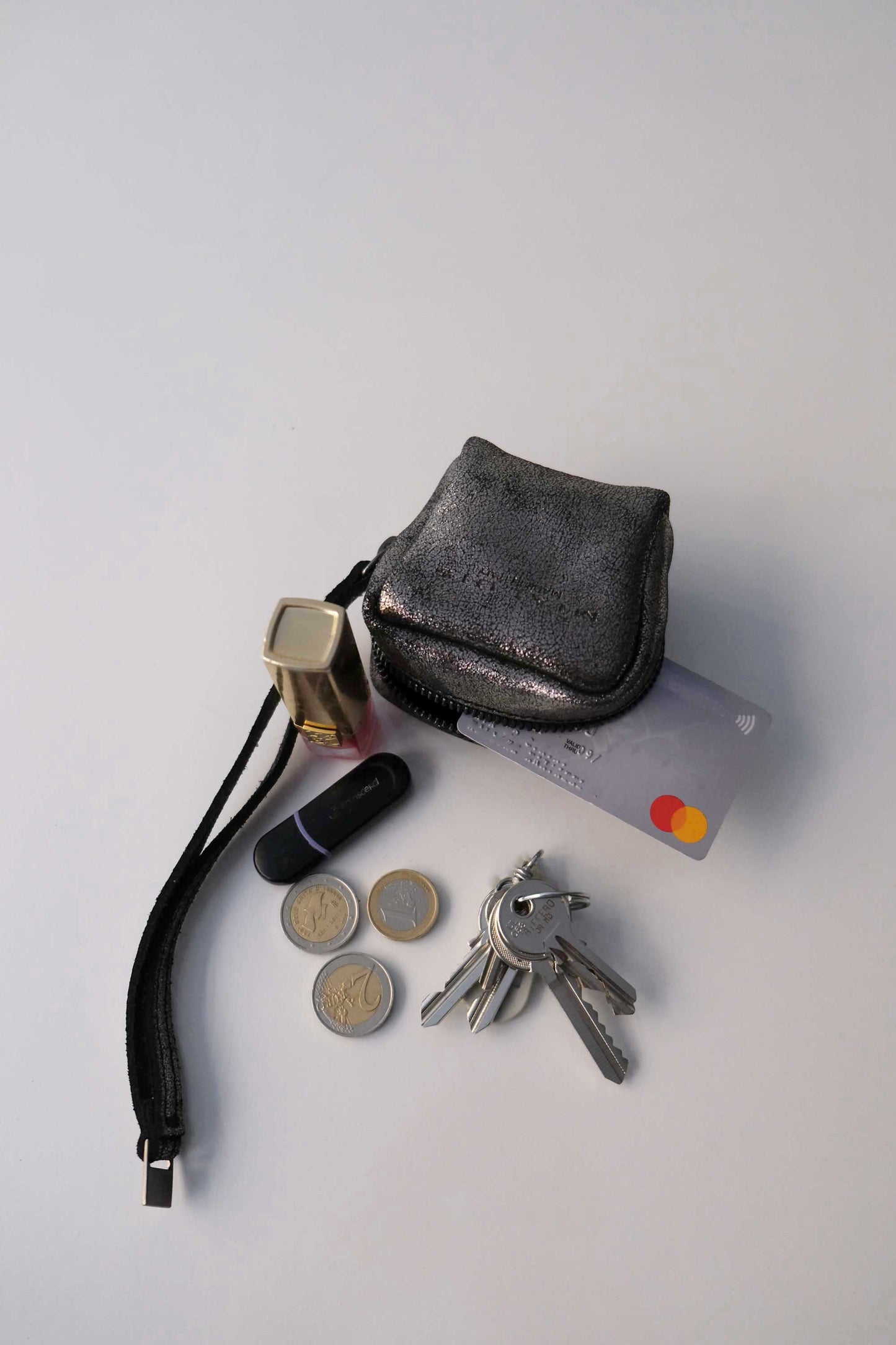 Dream box mini pochette in pewter soft leather