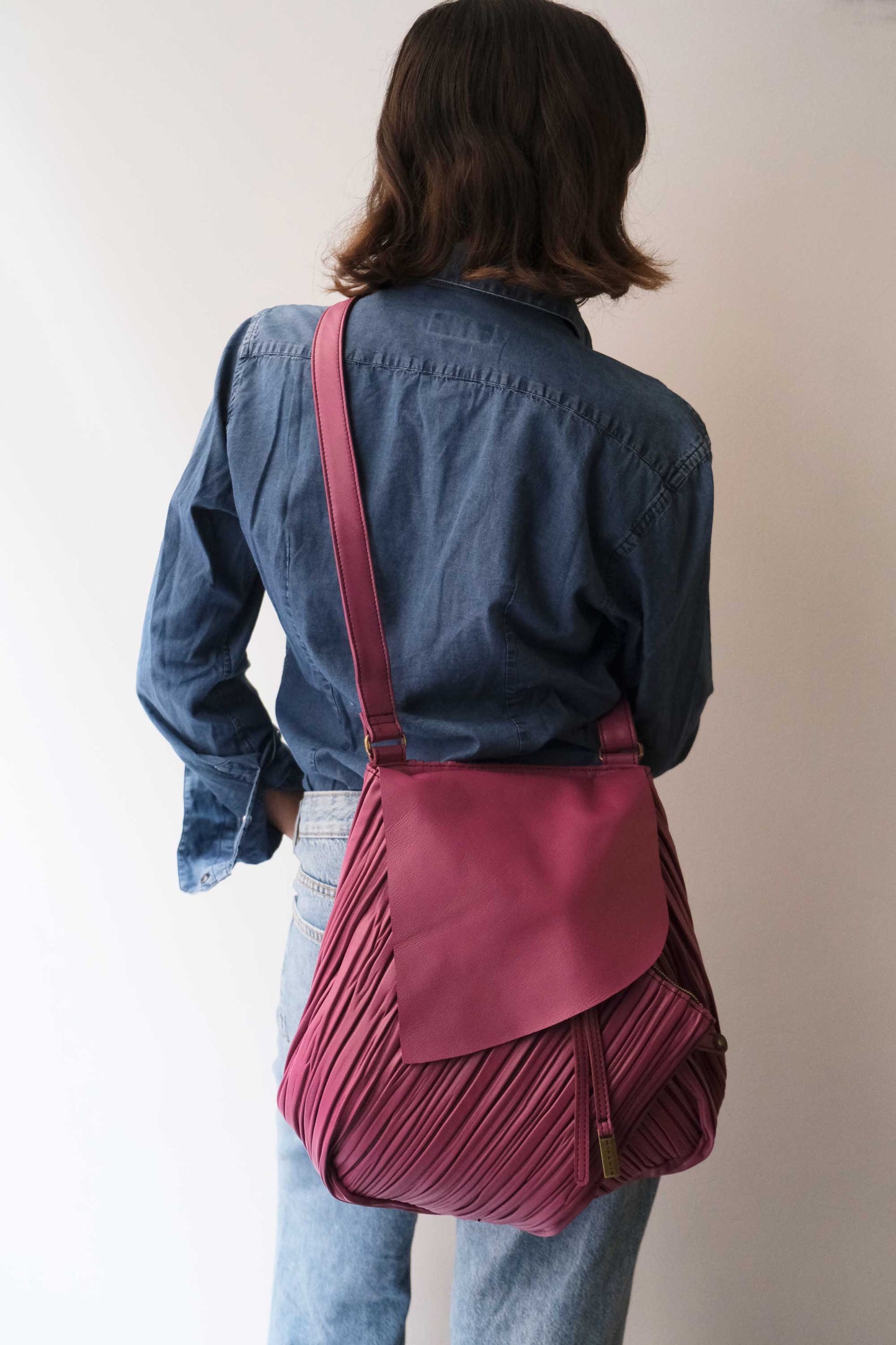 PREORDINE sconto 15% - Gabri borsa tote in nappa plissettata color barolo - usa il codice PREORDER15 - LA CONSEGNA E' STIMATA PER LA FINE DI SETTEMBRE- Made in Italy -